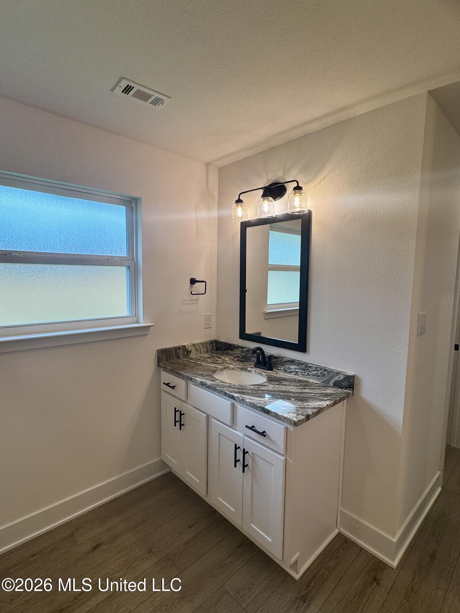 8842 Osprey Landing Circle Property Photo 28