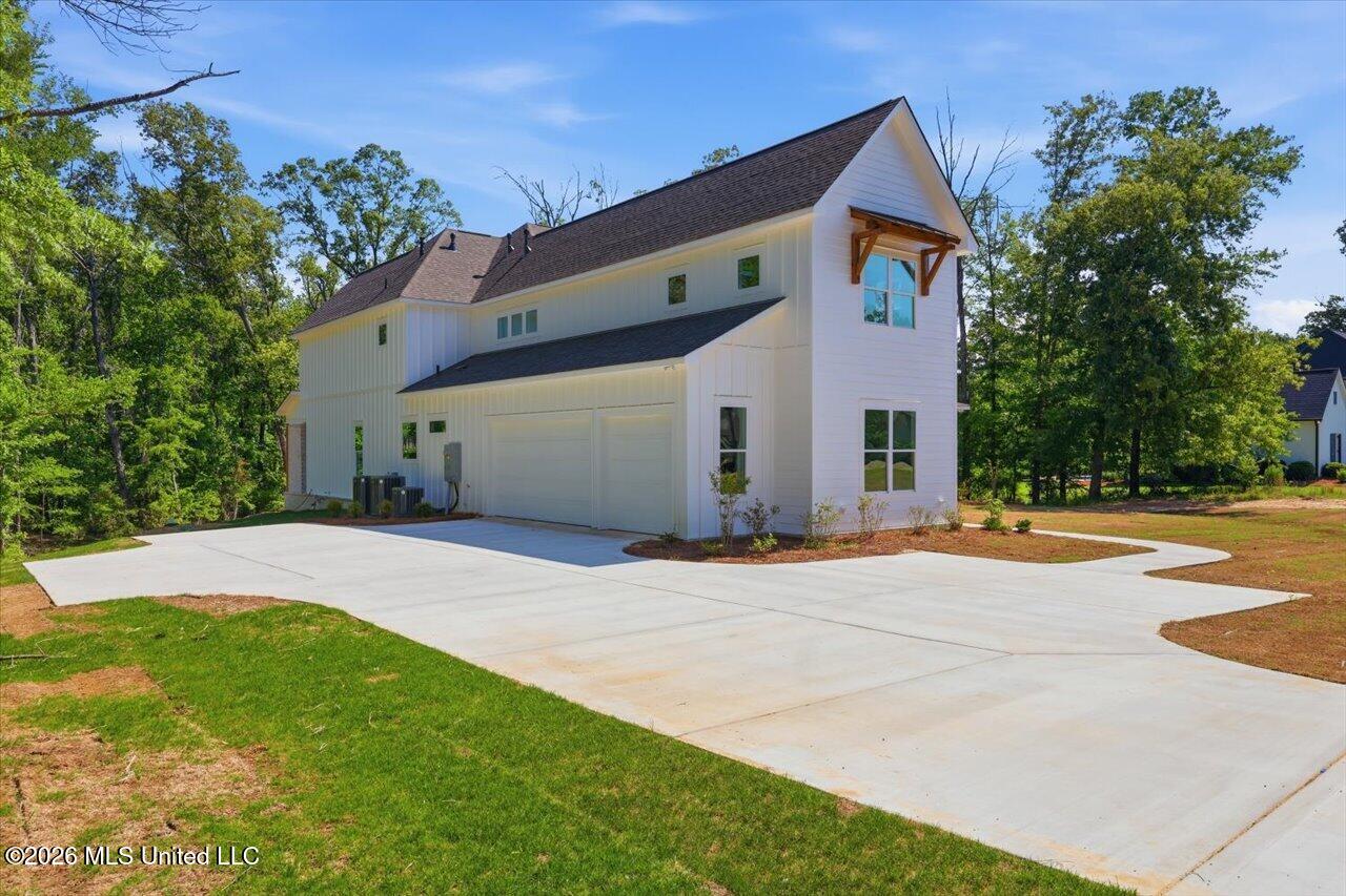 137 View Pointe Drive Property Photo 4