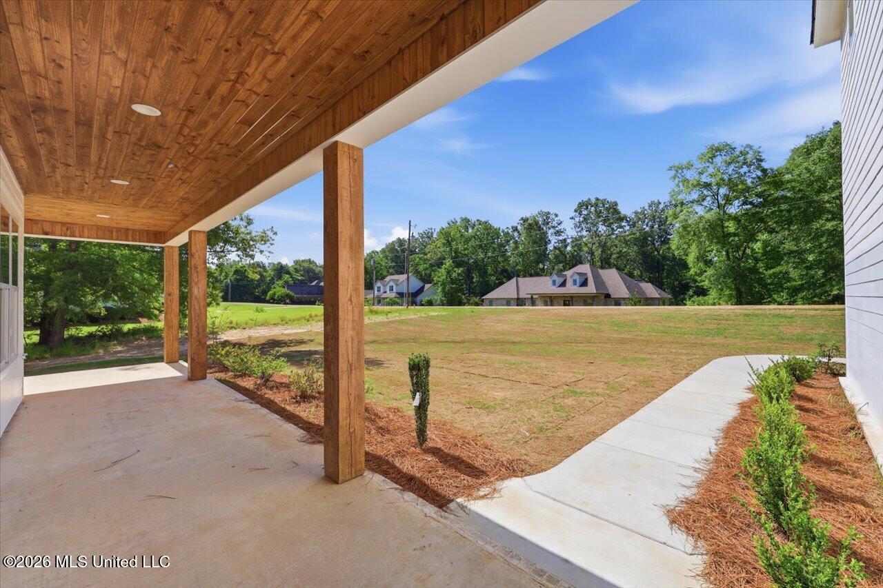 137 View Pointe Drive Property Photo 6