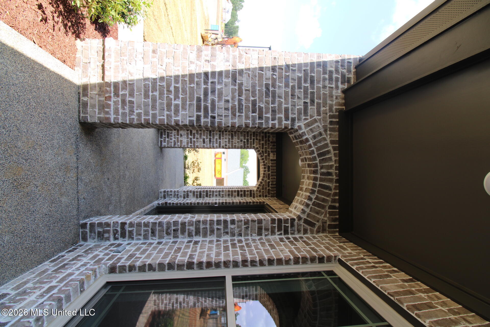 282 Oakworth Drive Property Photo 2