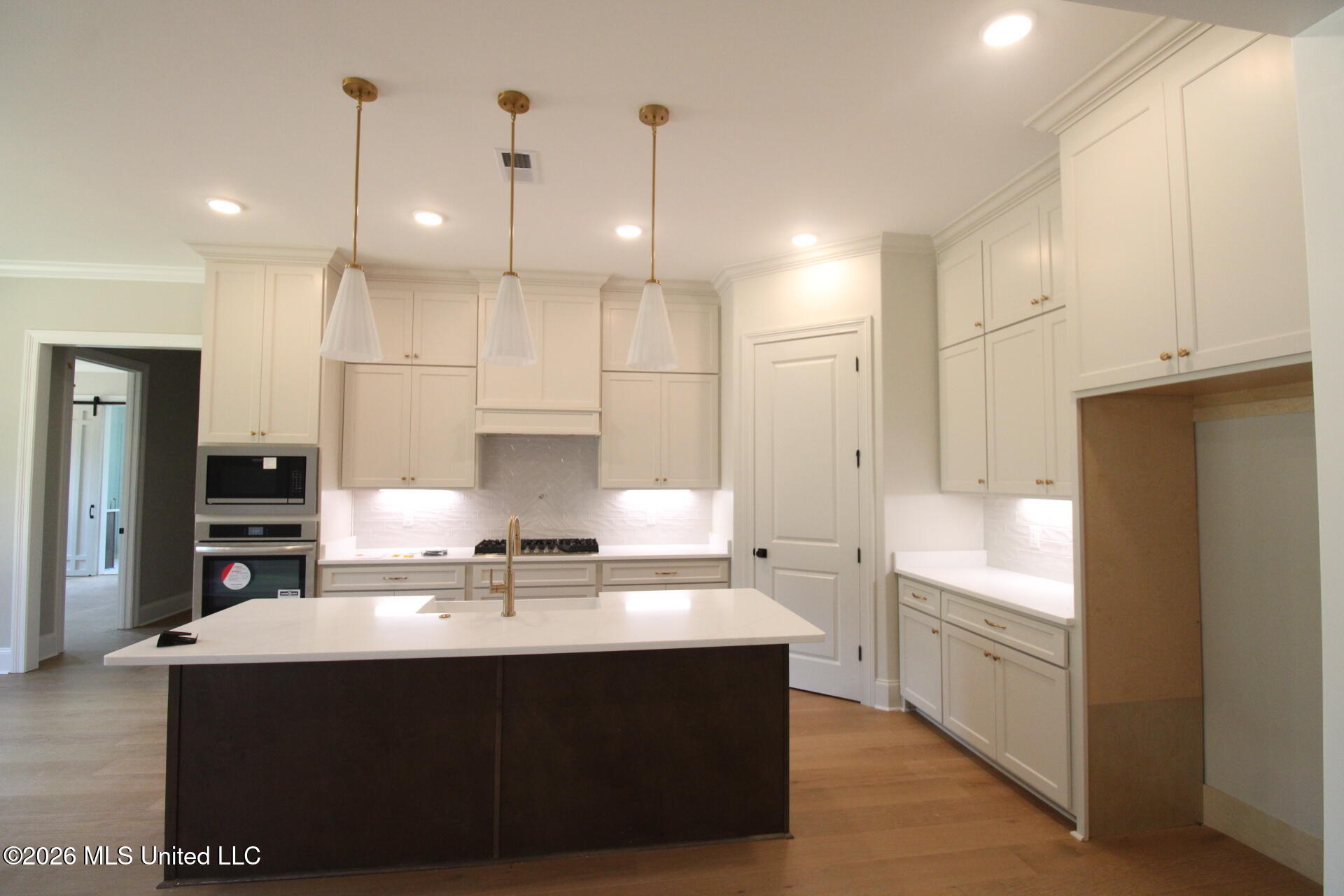282 Oakworth Drive Property Photo 5