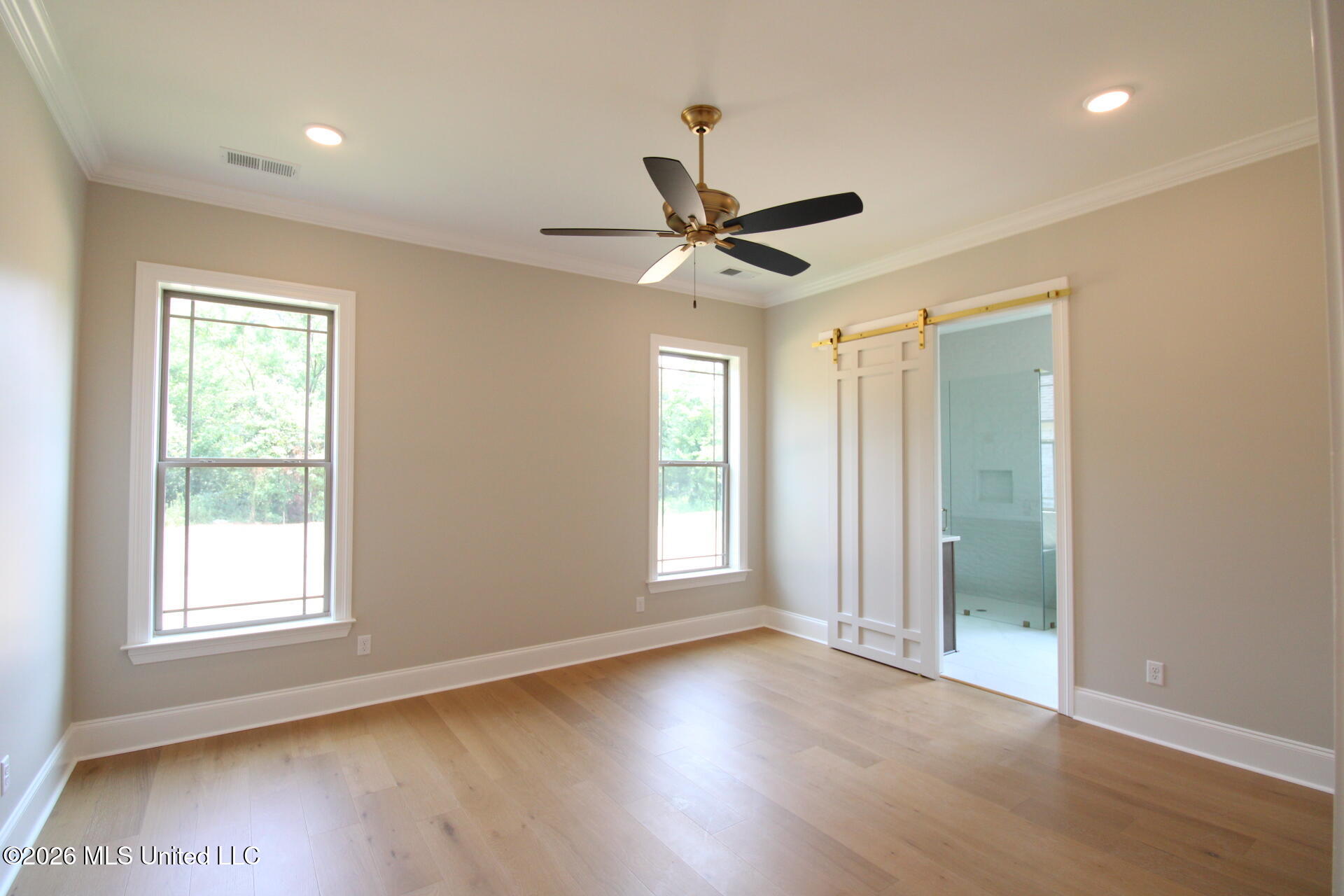 282 Oakworth Drive Property Photo 9