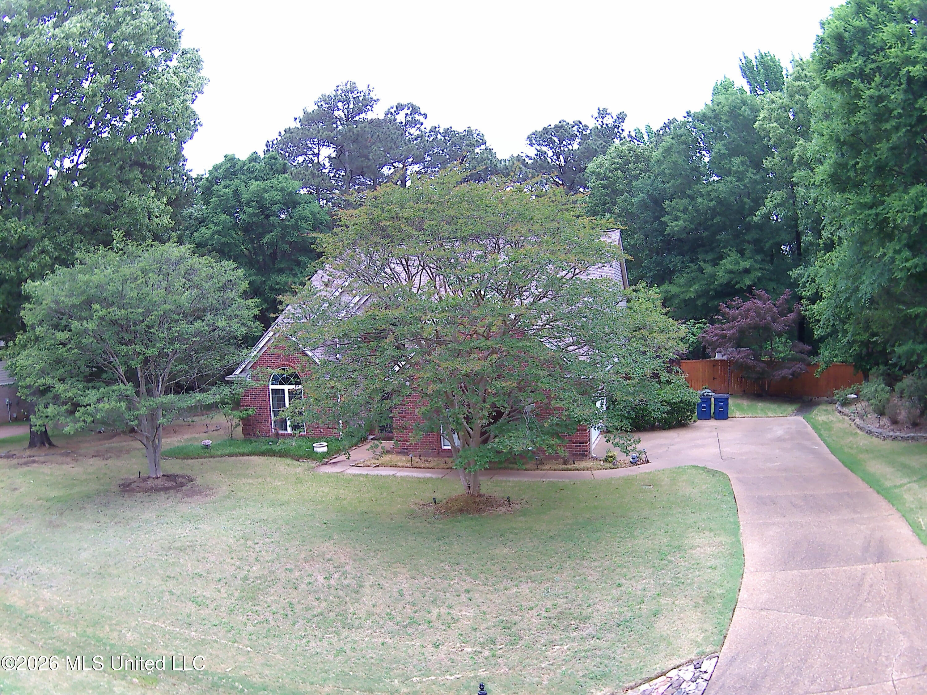 7684 N Rigmoore Point Property Photo 5