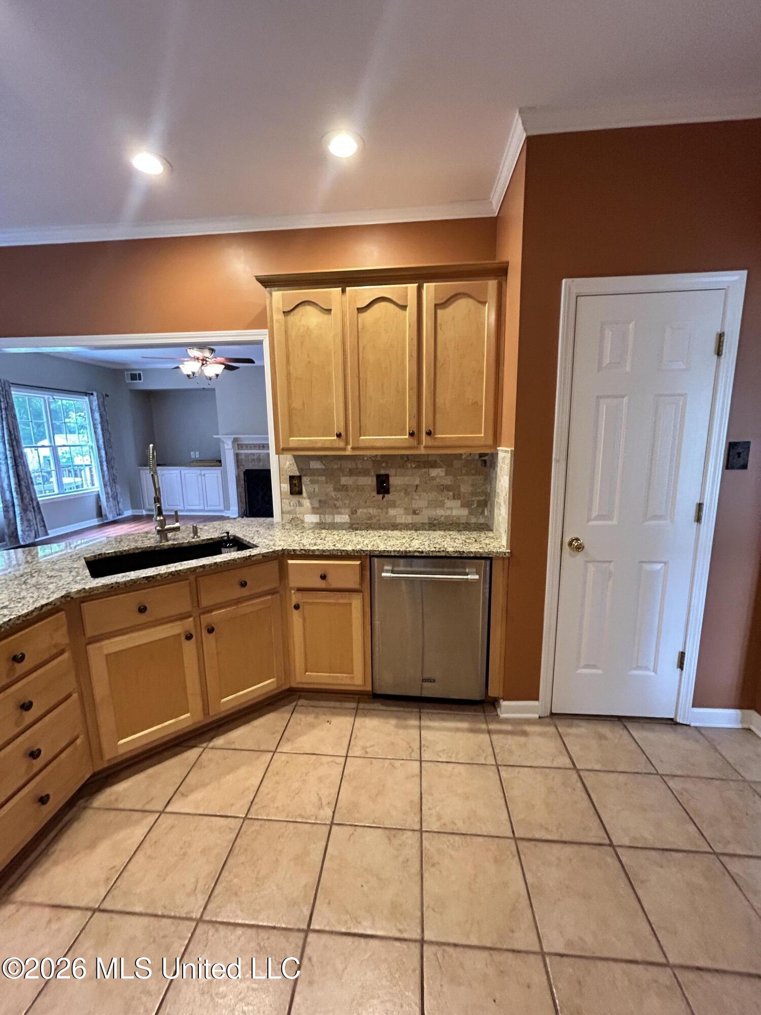 7684 N Rigmoore Point Property Photo 26