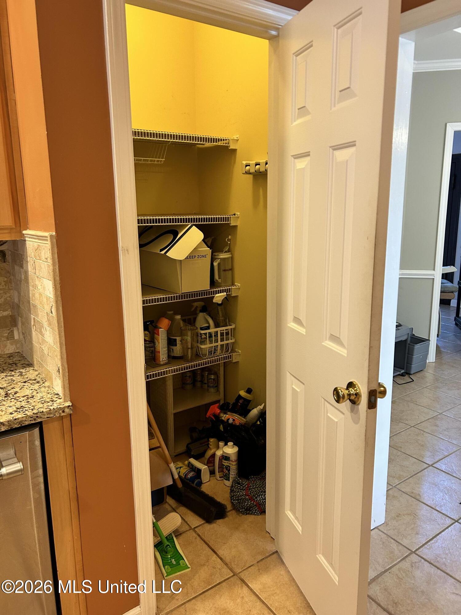7684 N Rigmoore Point Property Photo 27