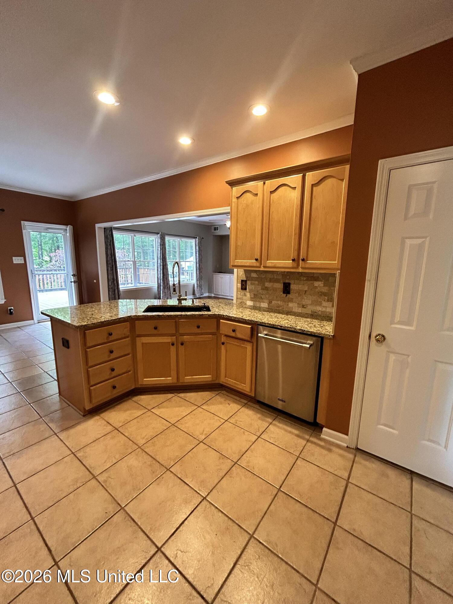 7684 N Rigmoore Point Property Photo 29