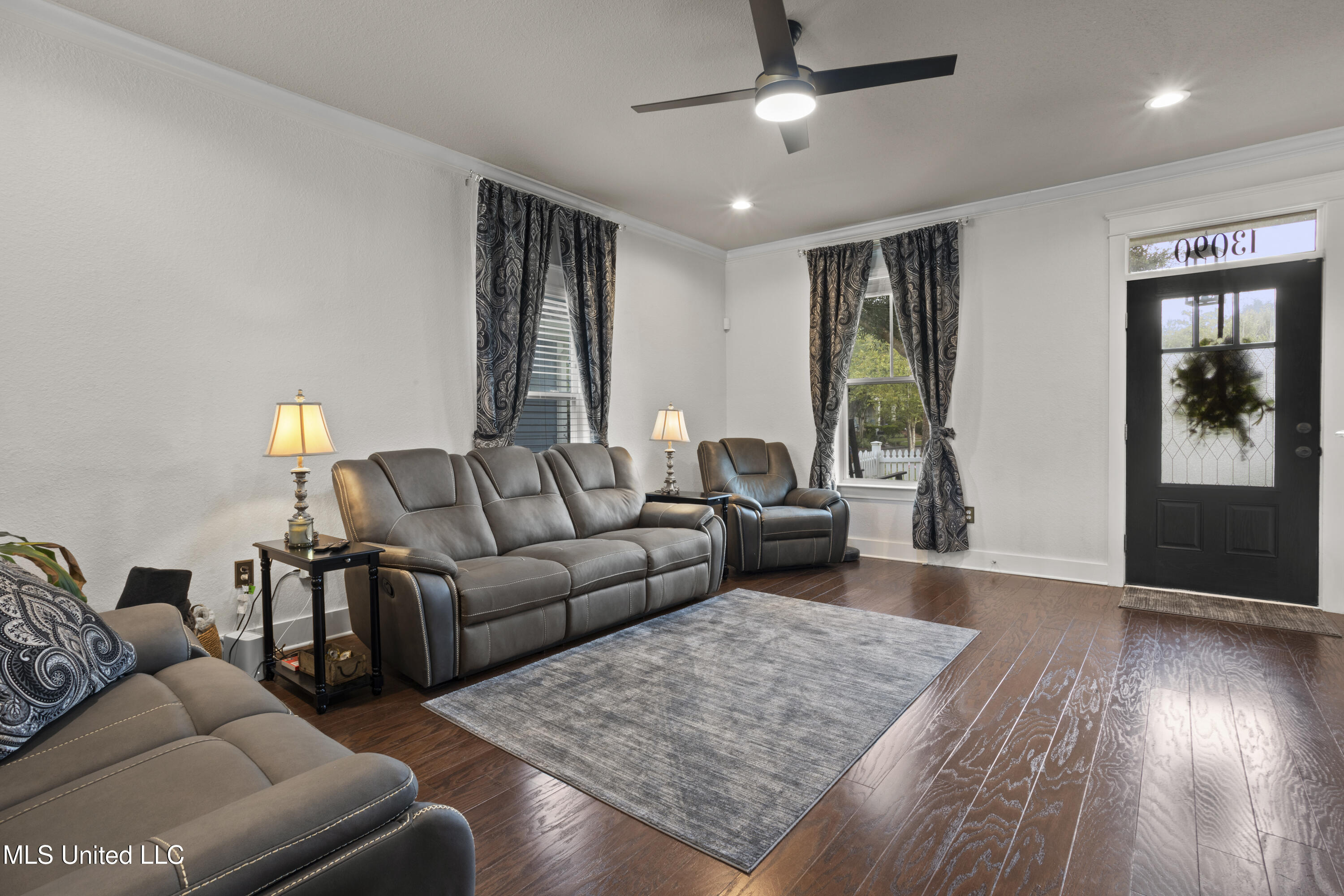 13090 Pine Valley Lane Property Photo 13