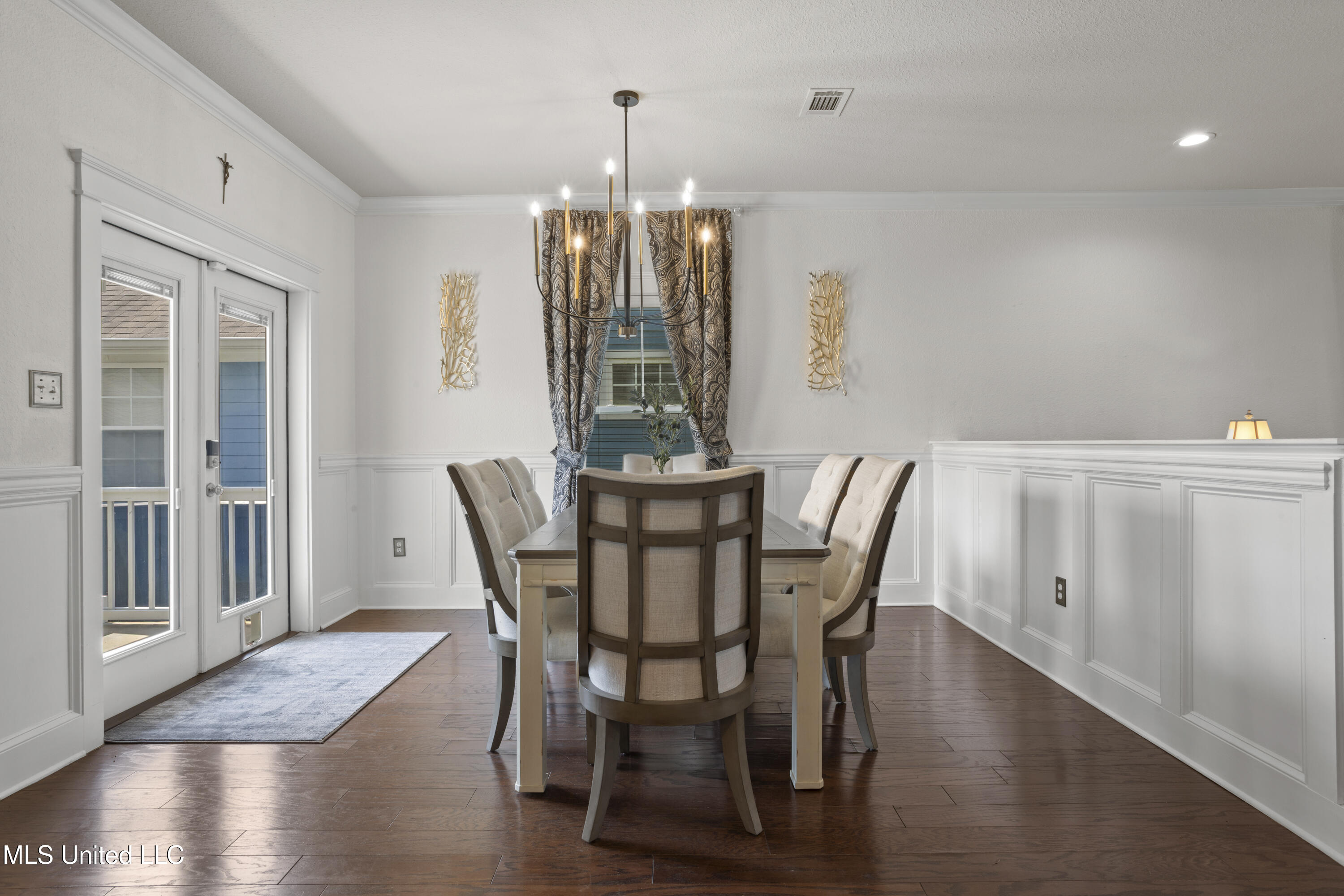 13090 Pine Valley Lane Property Photo 22