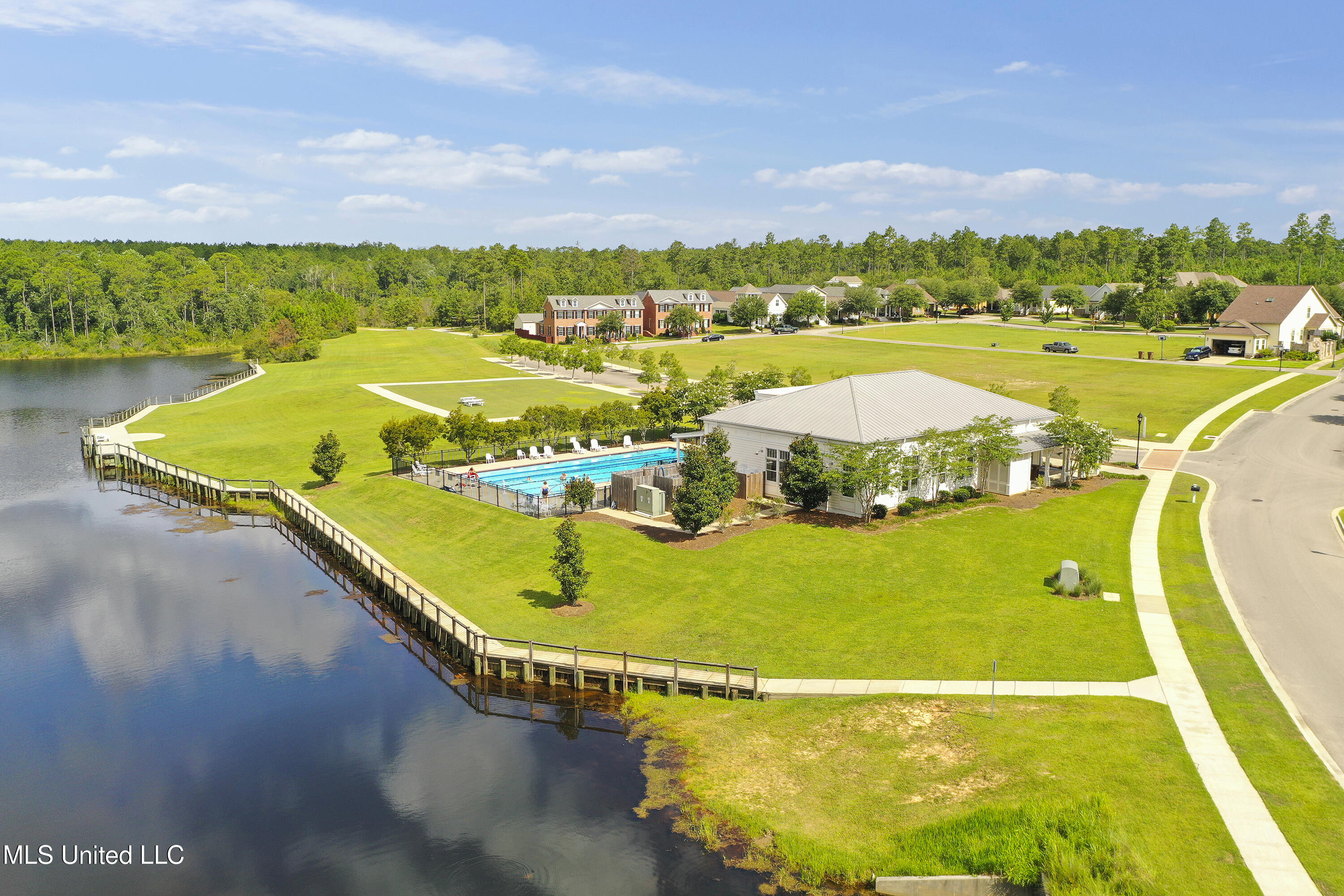 13090 Pine Valley Lane Property Photo 45