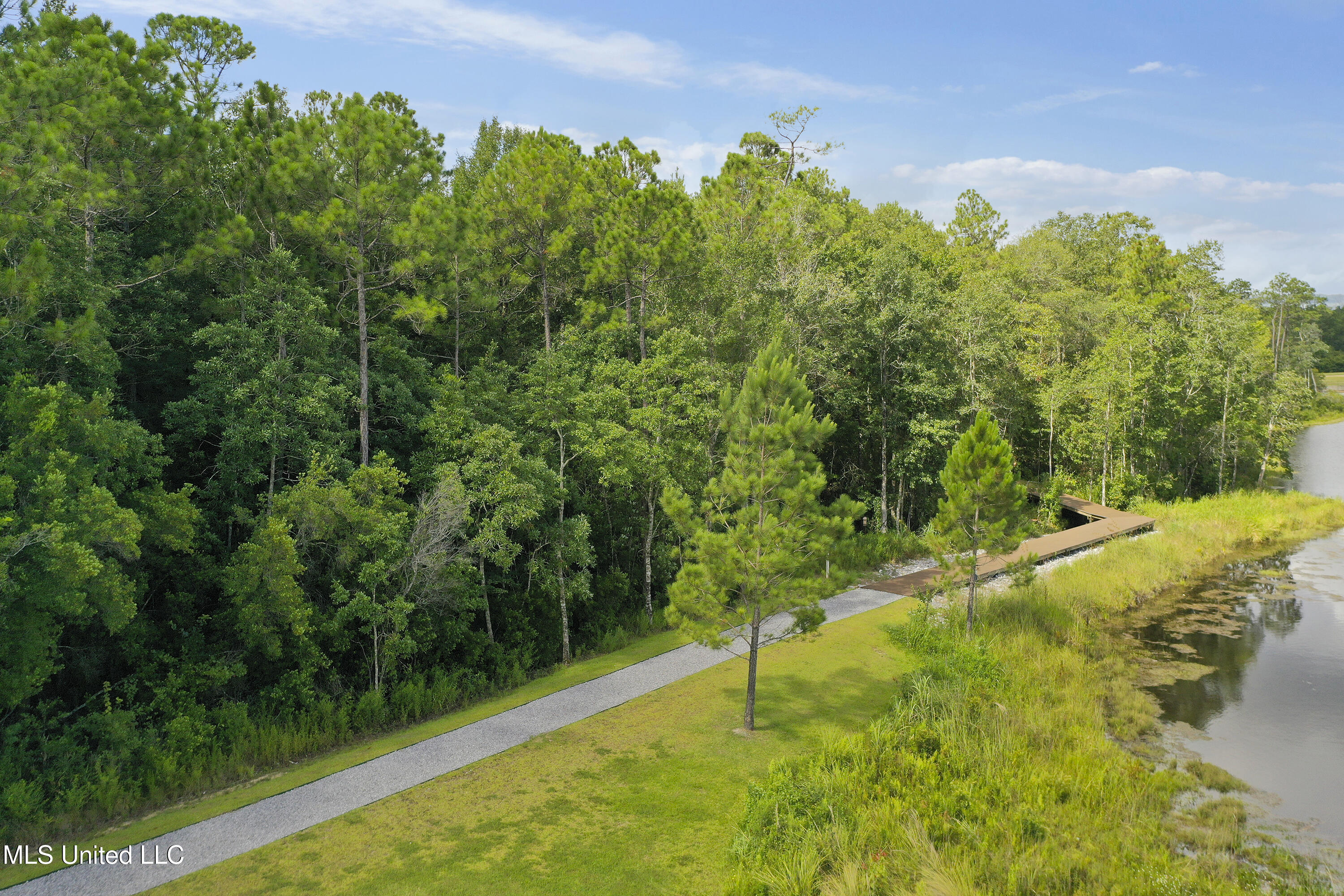 13090 Pine Valley Lane Property Photo 51