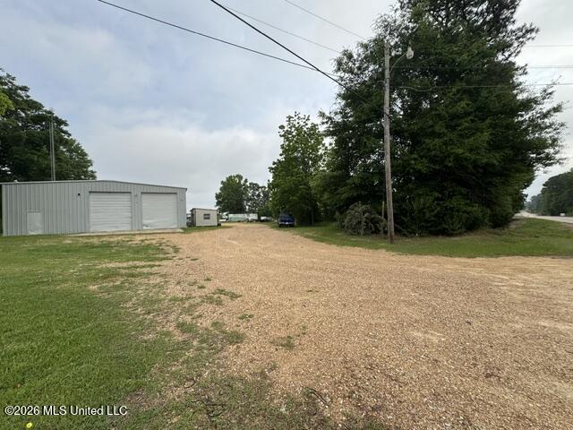 1560 S Captain Gloster Drive Property Photo 4