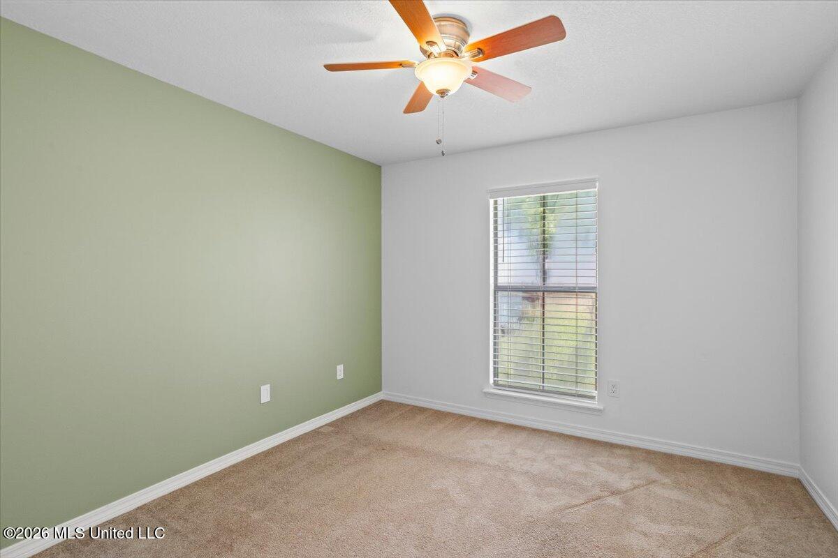 13687 Lawton Lane Property Photo 25
