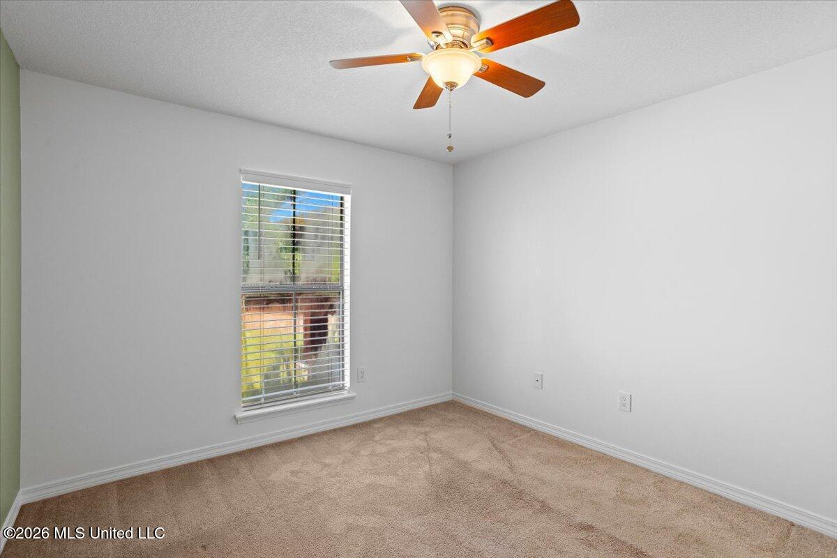 13687 Lawton Lane Property Photo 26