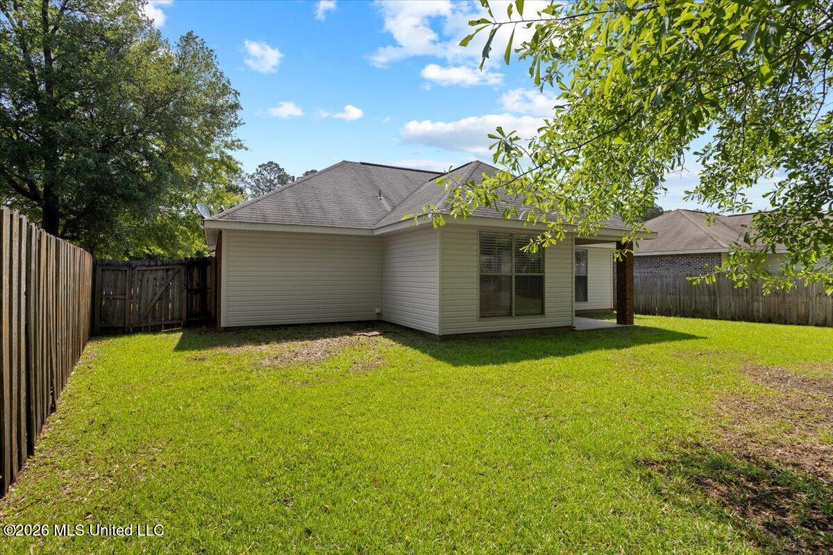 13687 Lawton Lane Property Photo 31