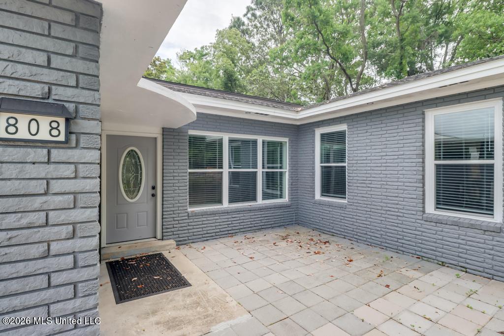 808 Courthouse Road Property Photo 4