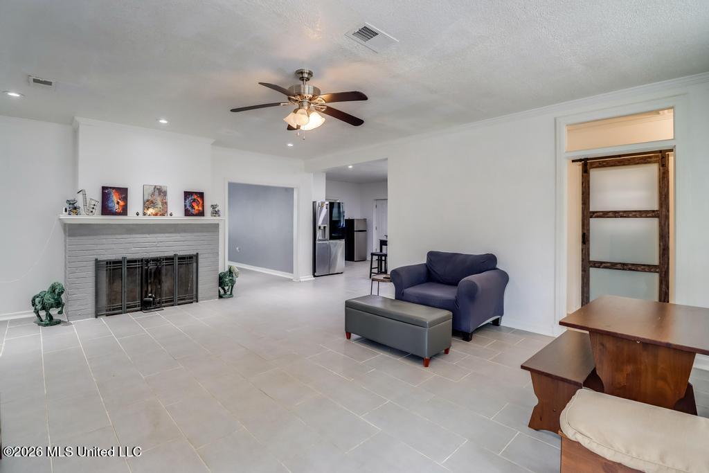 808 Courthouse Road Property Photo 10