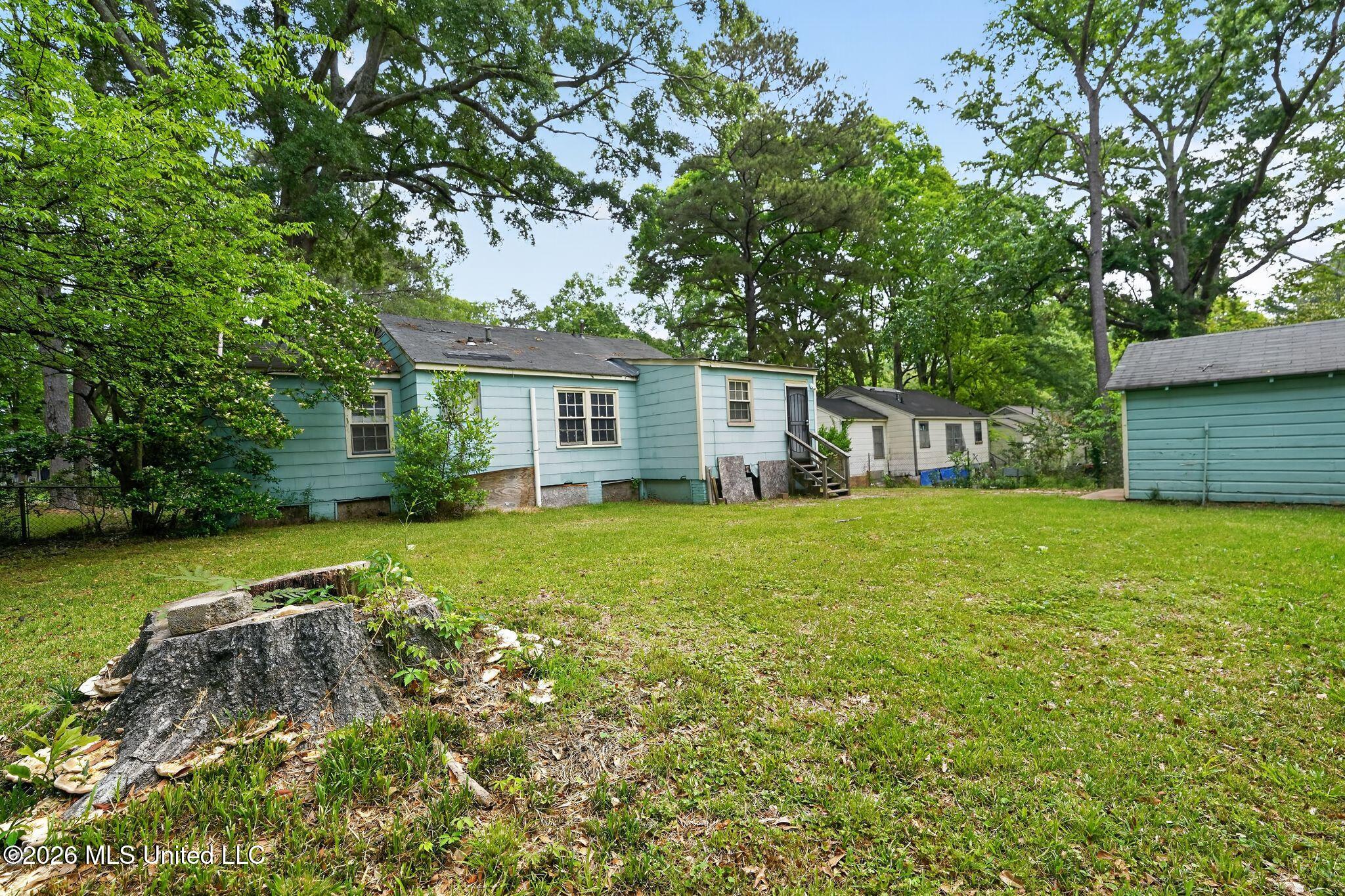 617 Woodbury Road Property Photo 33