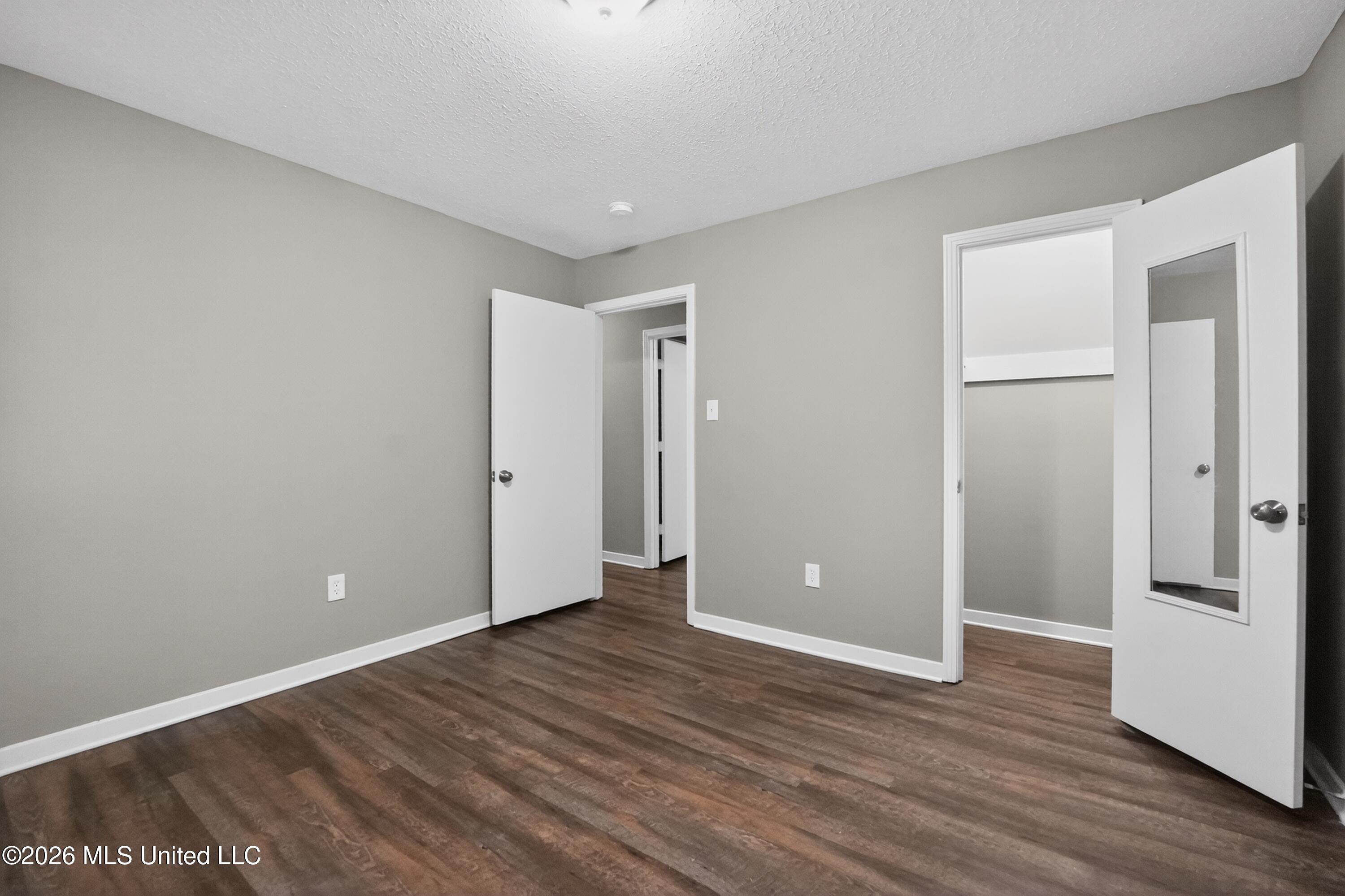 3009 Suncrest Drive Property Photo 23