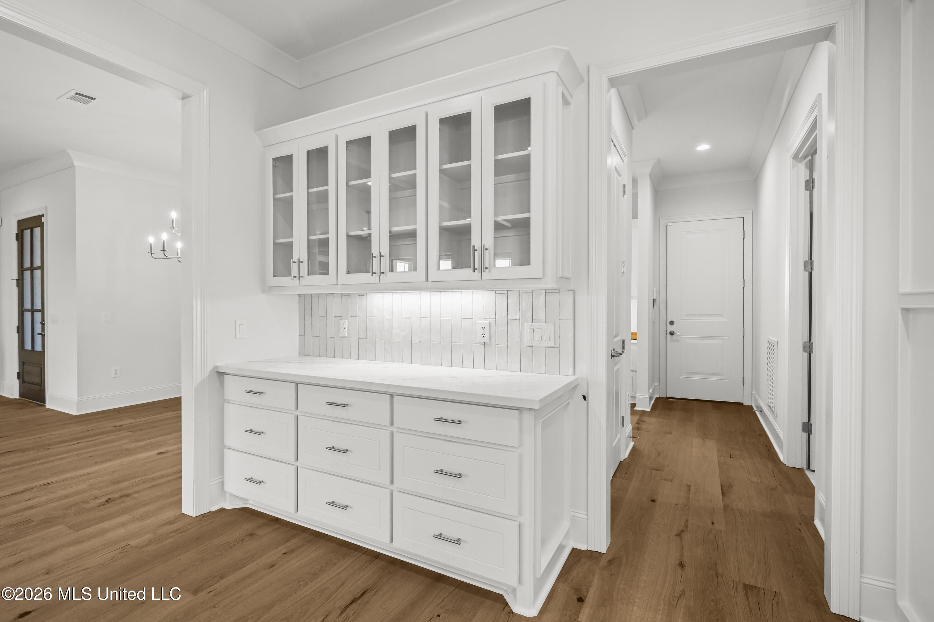 258 Caroline Boulevard Property Photo 18