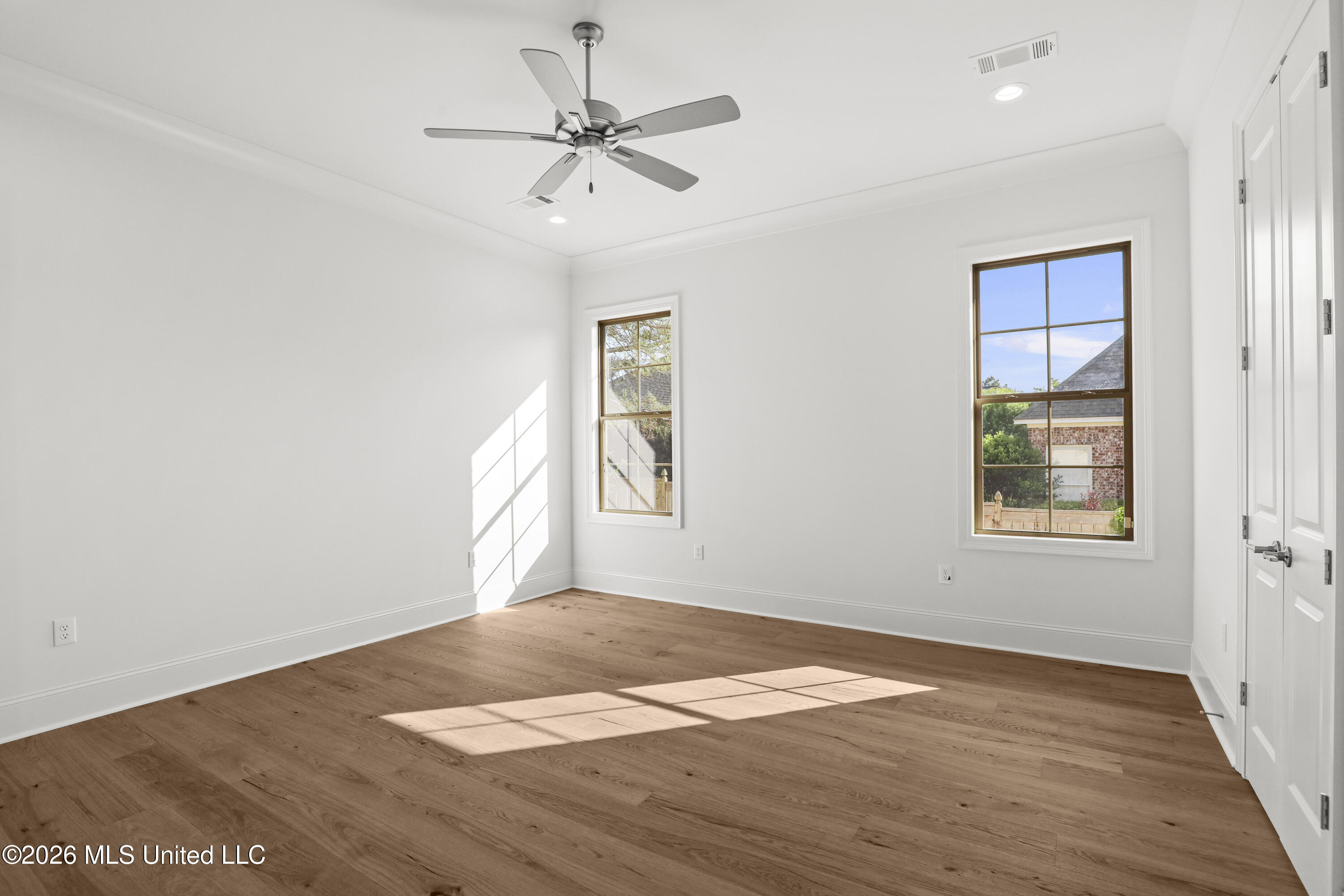 258 Caroline Boulevard Property Photo 26