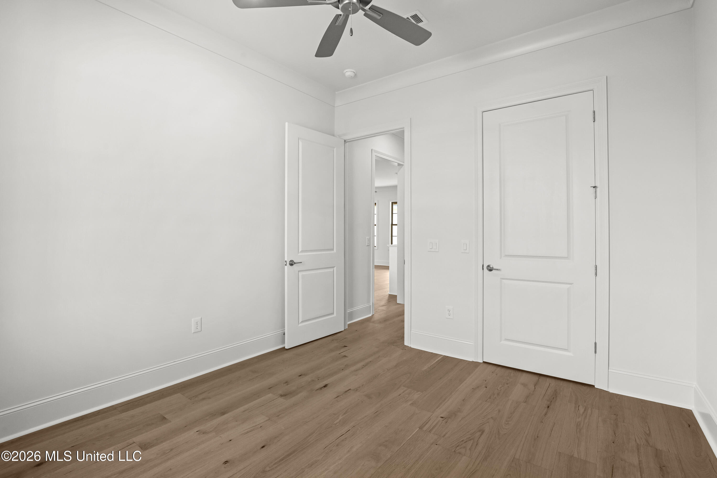 258 Caroline Boulevard Property Photo 35