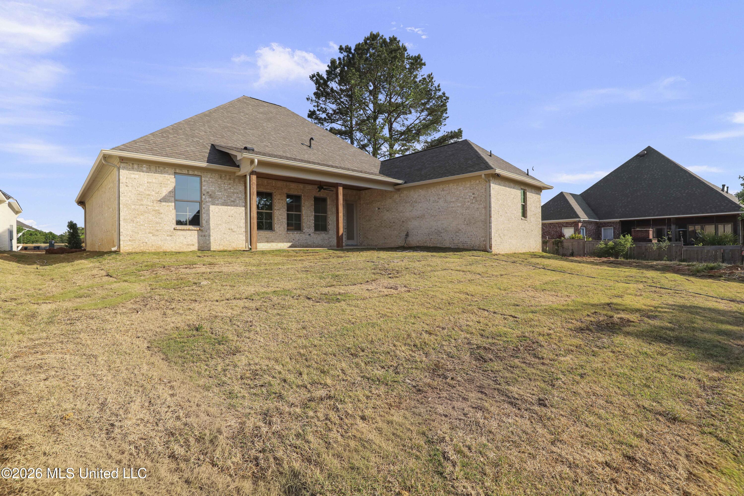 258 Caroline Boulevard Property Photo 43