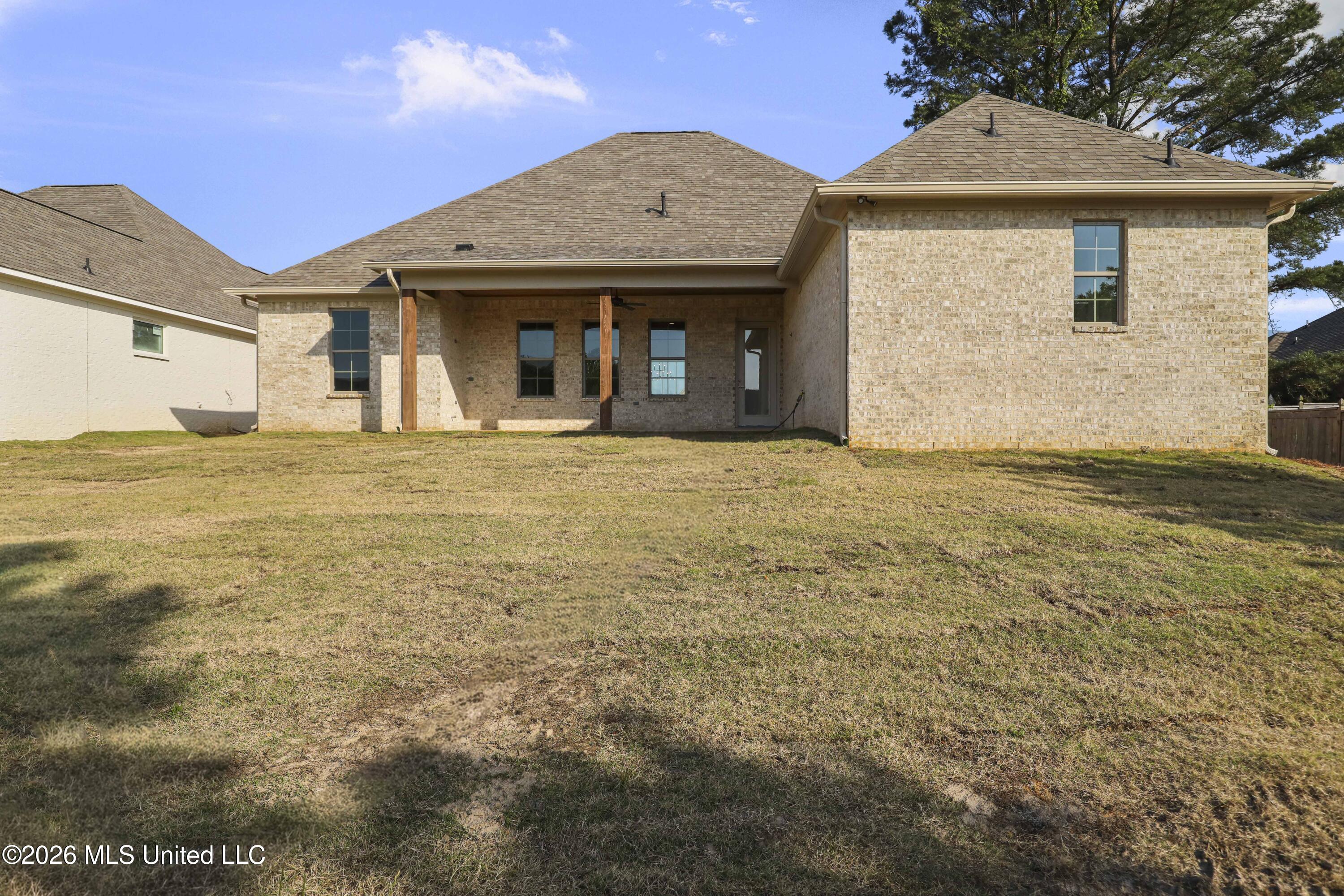 258 Caroline Boulevard Property Photo 44