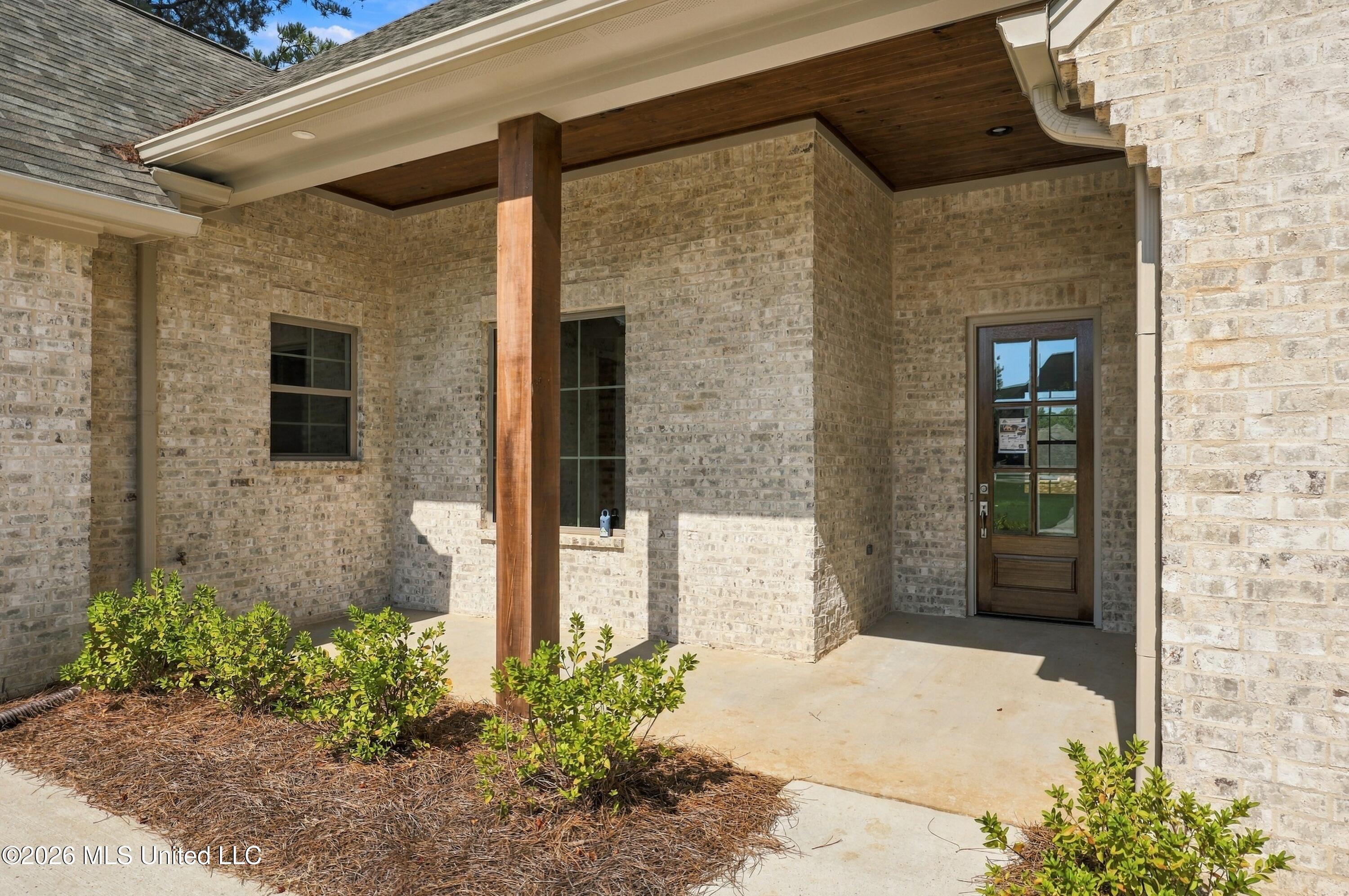 258 Caroline Boulevard Property Photo 47