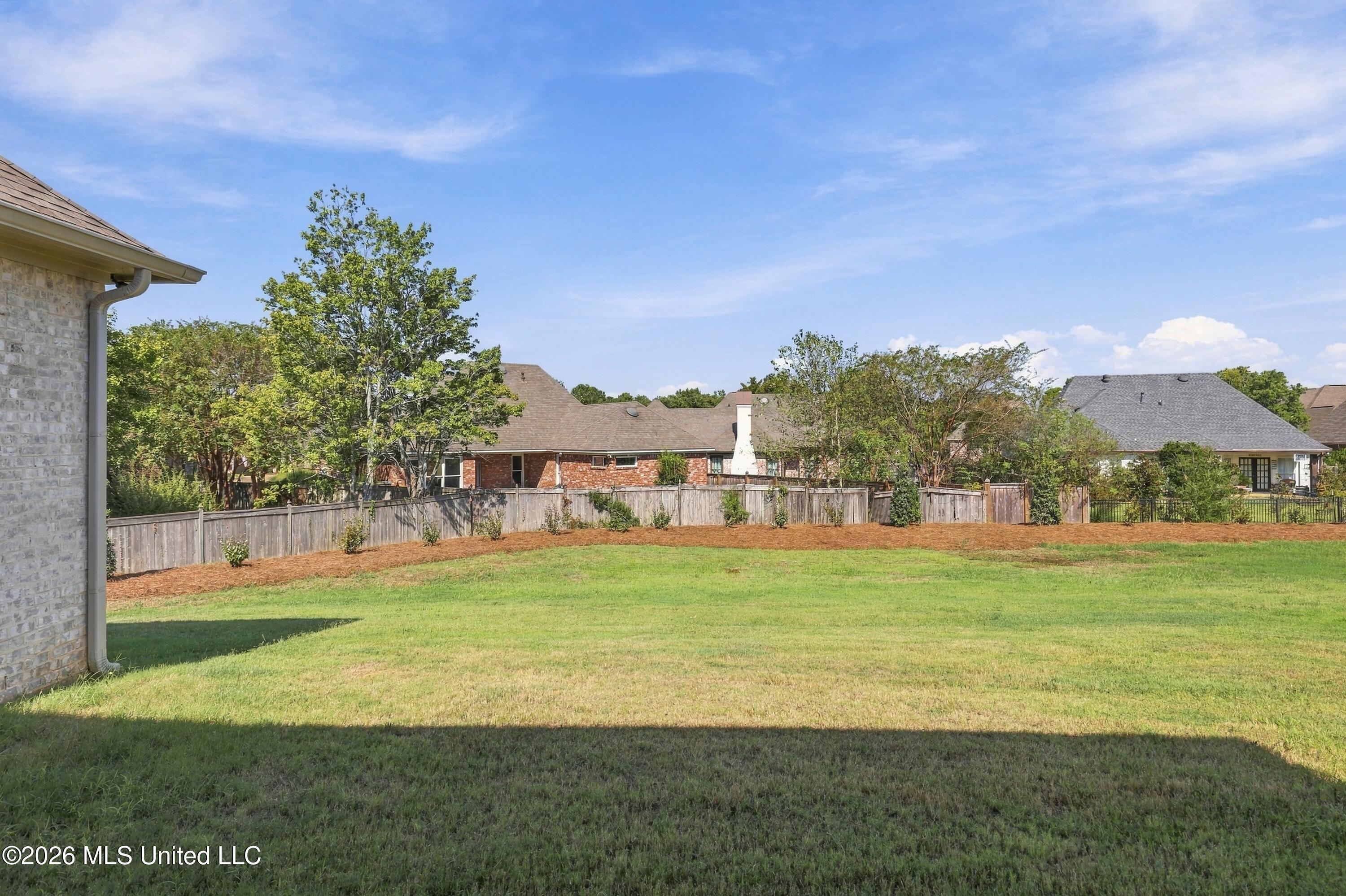 258 Caroline Boulevard Property Photo 50