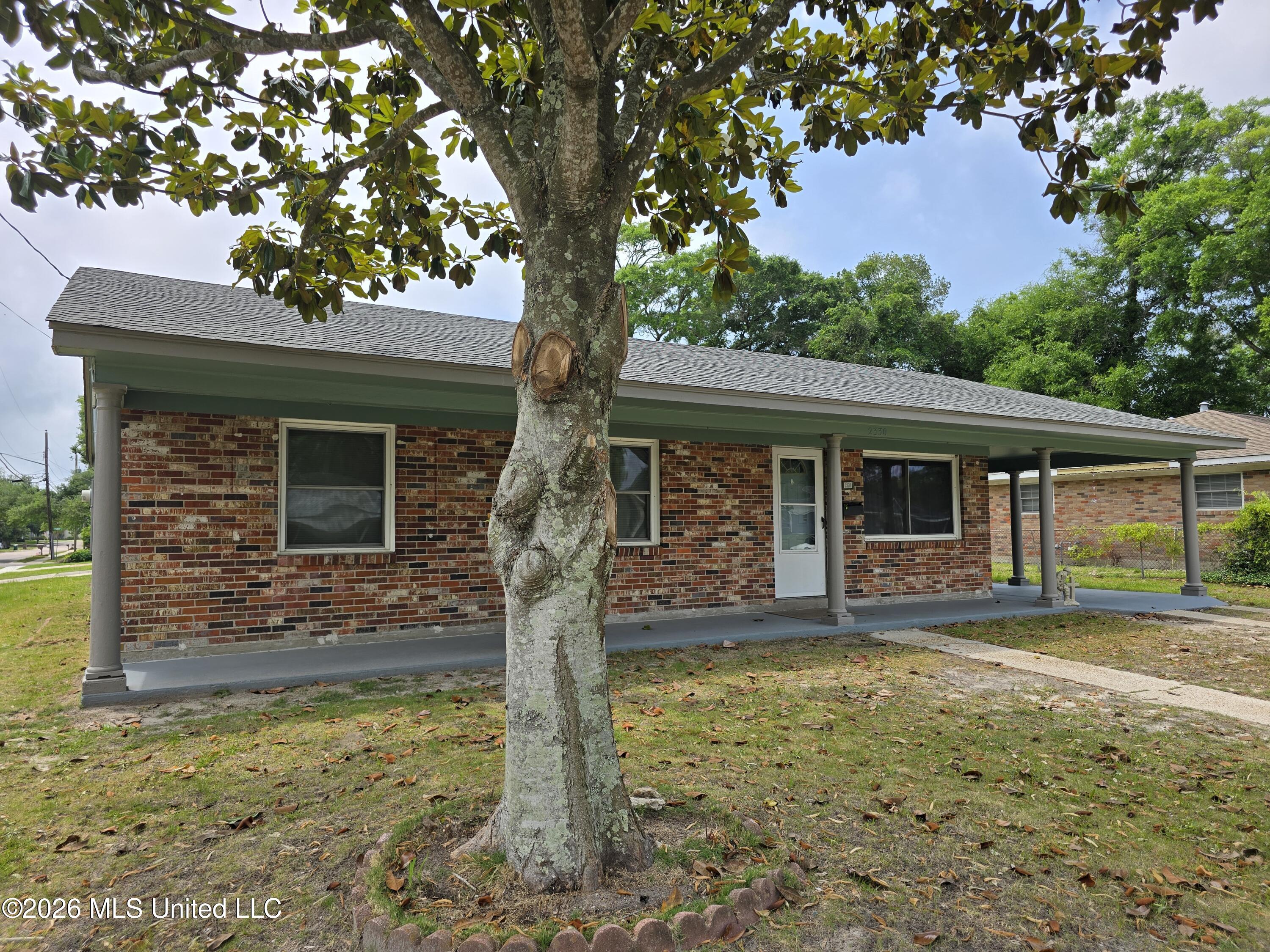 2330 Middlecoff Drive Property Photo 34