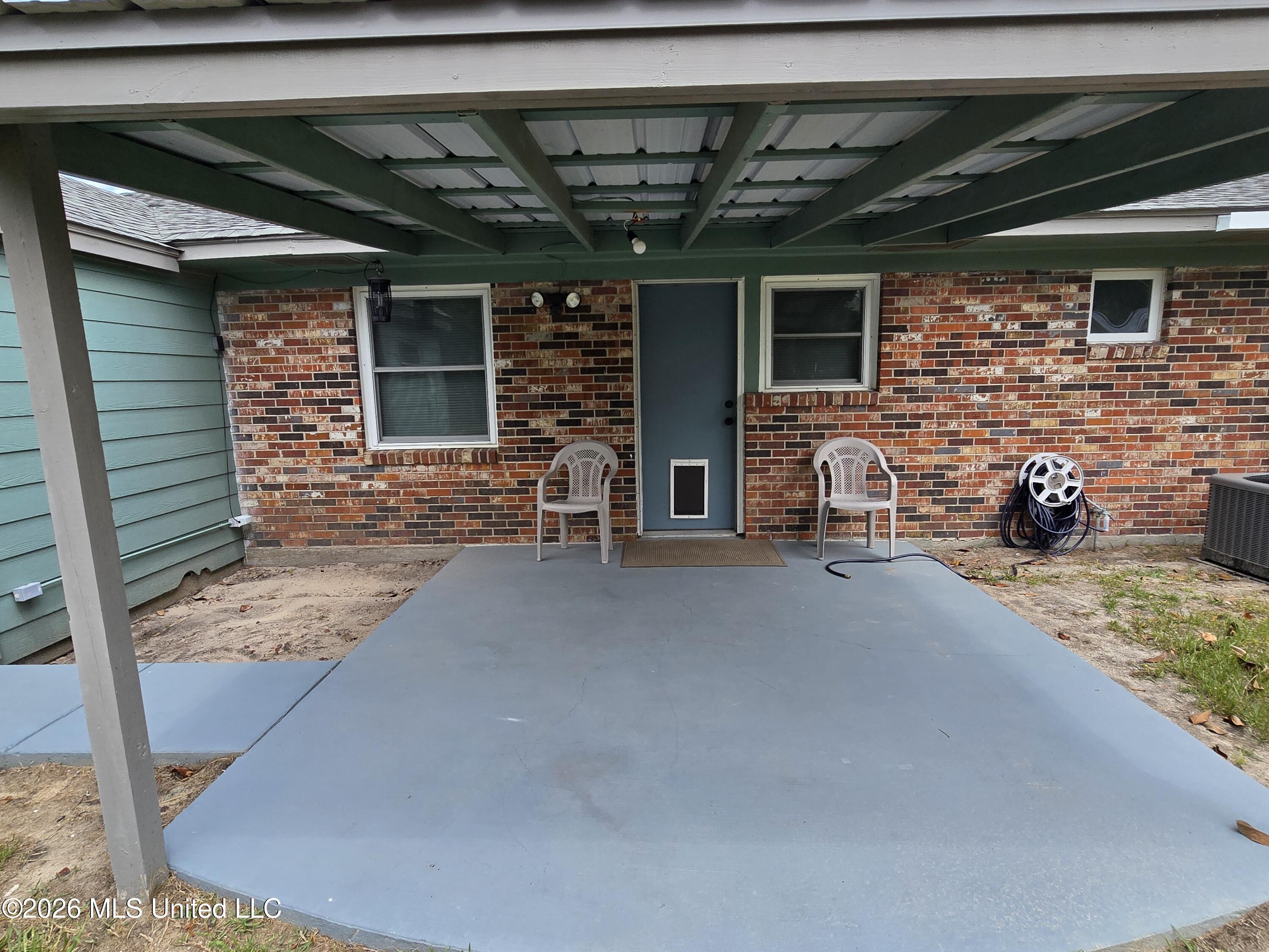 2330 Middlecoff Drive Property Photo 38