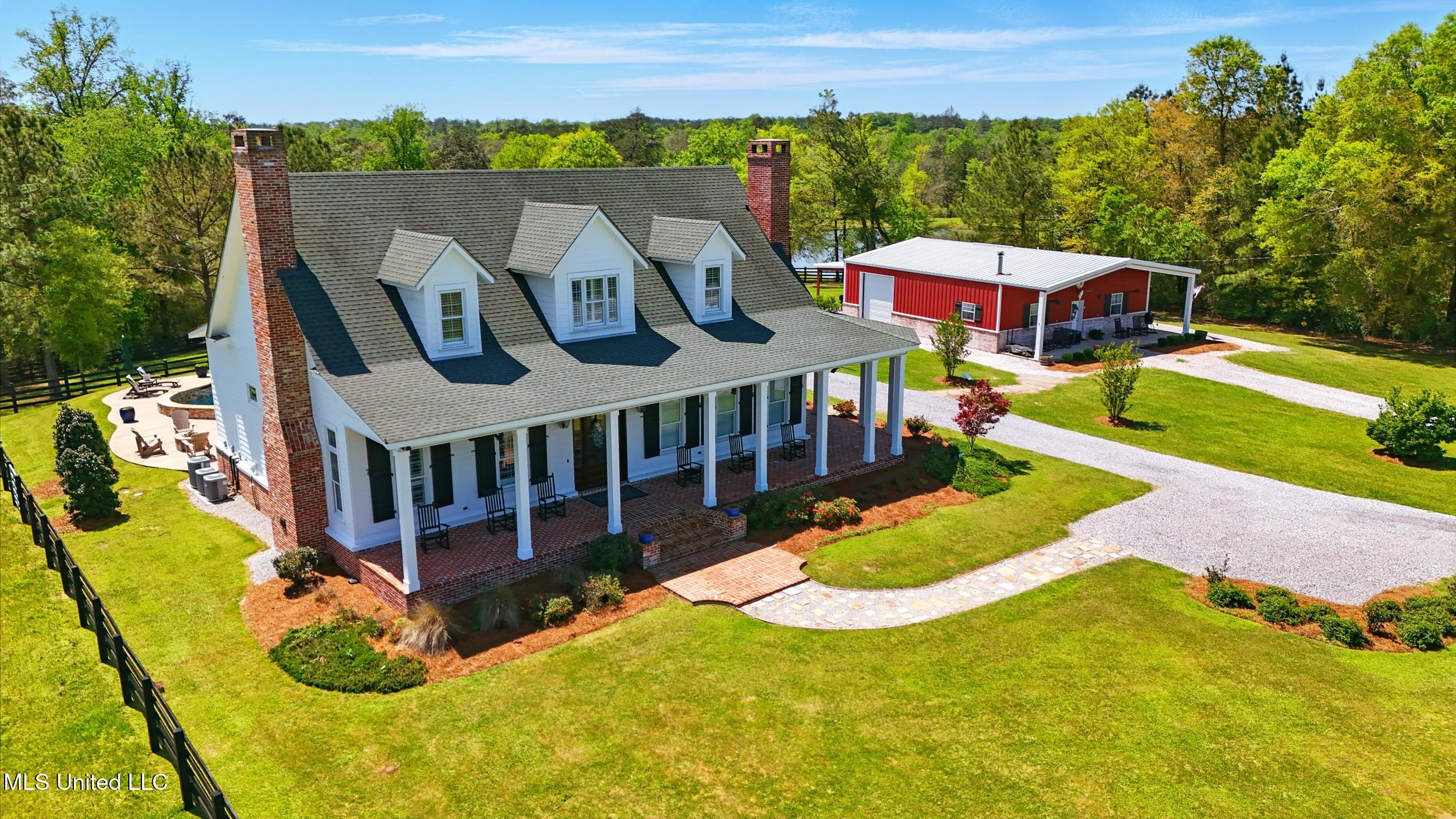 110 Tyner Branch Road Property Photo 1