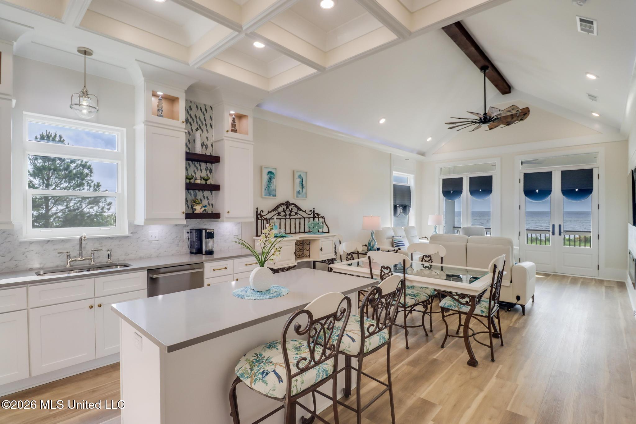 6180 S Beach Boulevard Property Photo 16