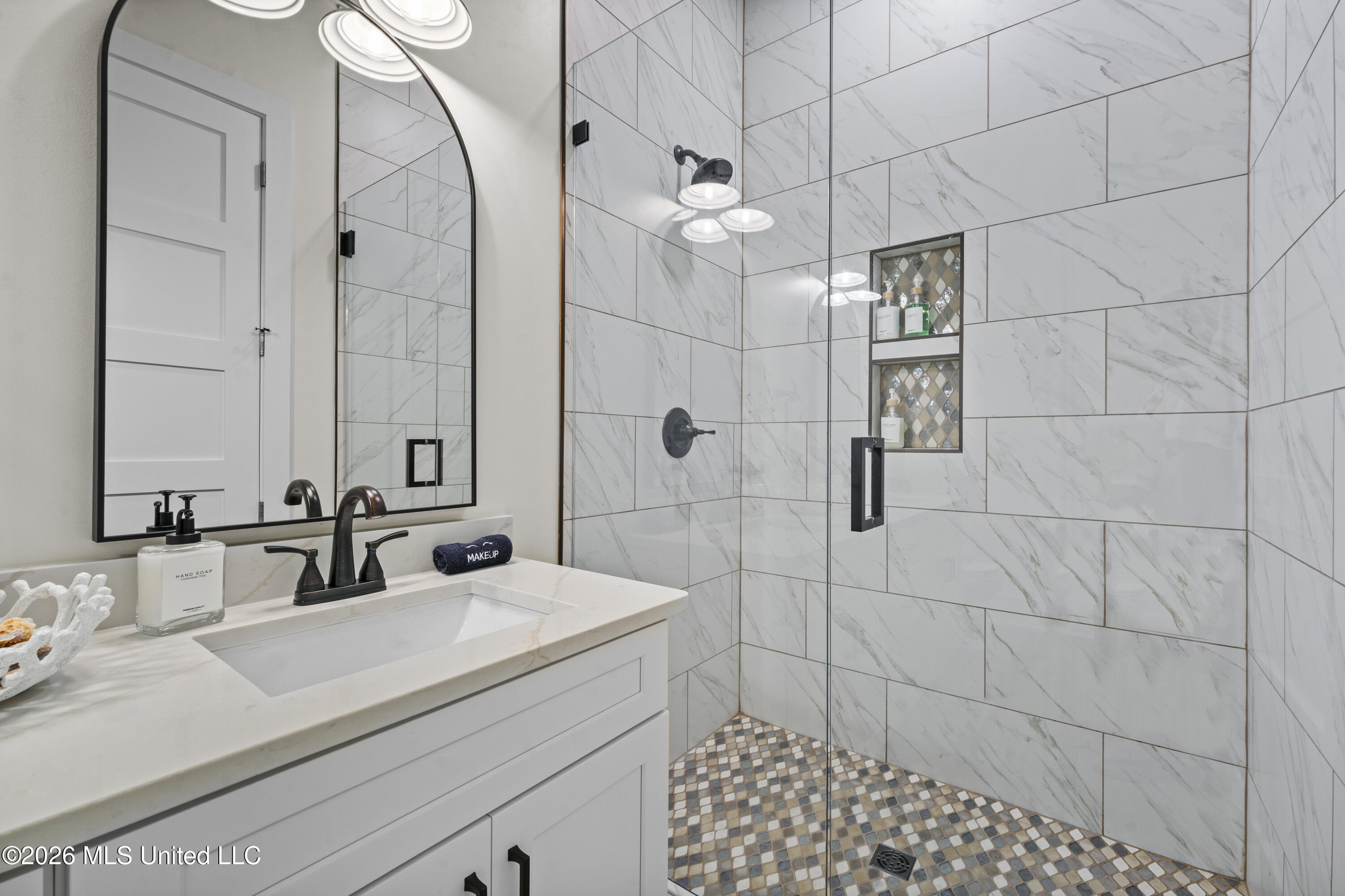 103 17th Street Property Photo 22