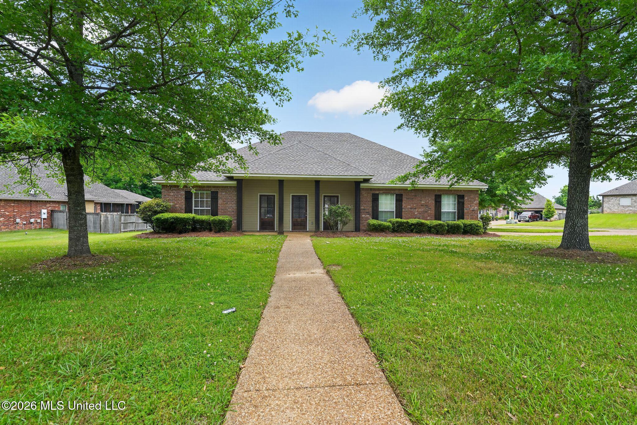 134 Providence Drive Property Photo 1