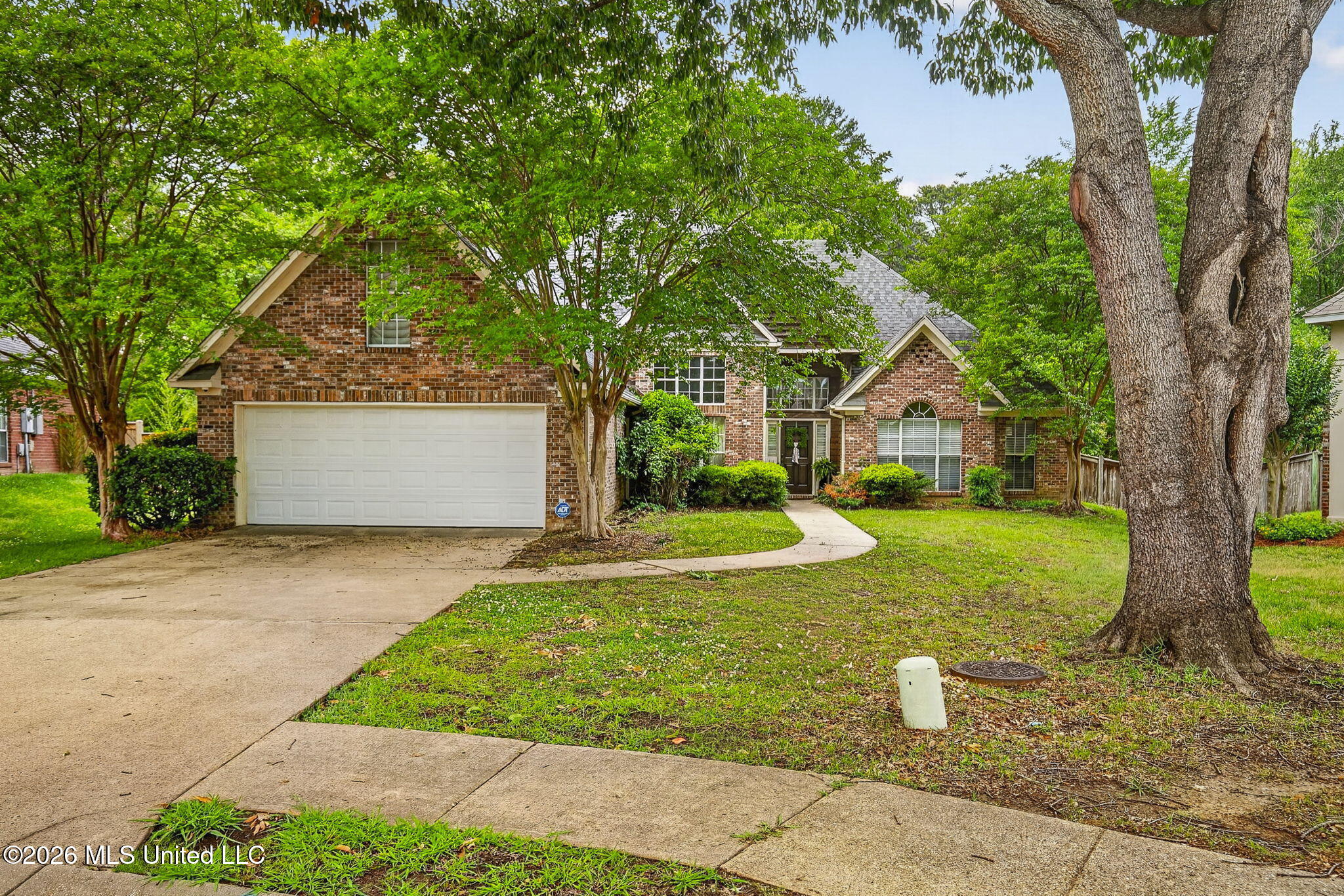 668 Hazelton Drive Property Photo 1