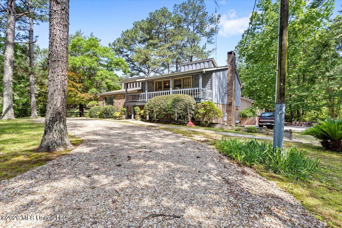 121 Cemetery Road Property Photo 2