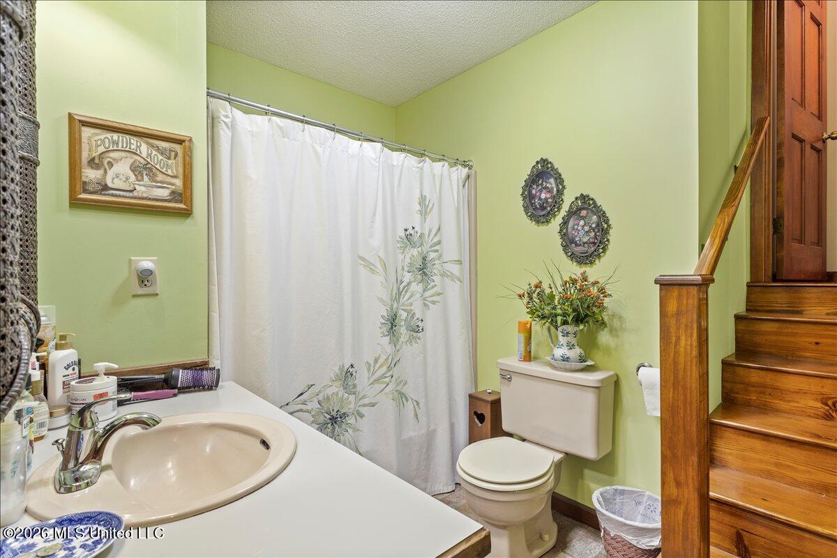 121 Cemetery Road Property Photo 17
