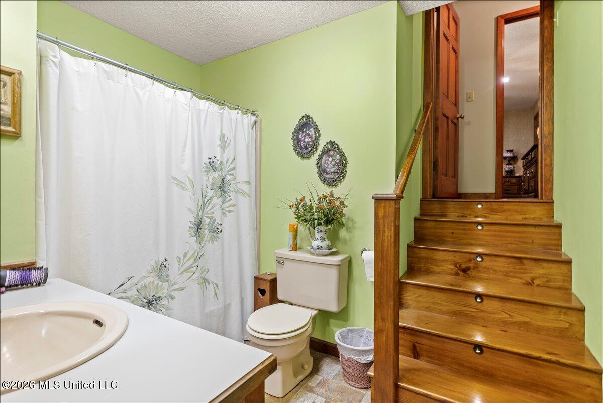 121 Cemetery Road Property Photo 18