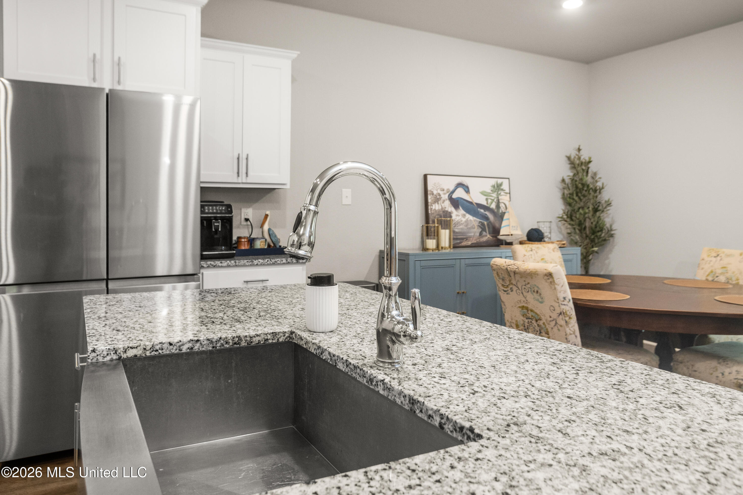 5374 Leeds Lane Property Photo 8