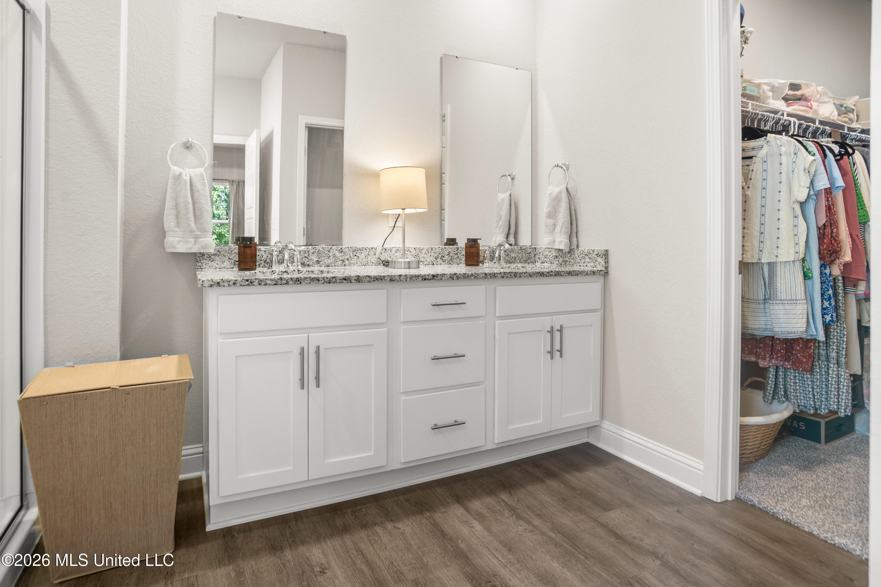 5374 Leeds Lane Property Photo 24