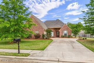 135 Eagles Nest Circle Property Photo 1