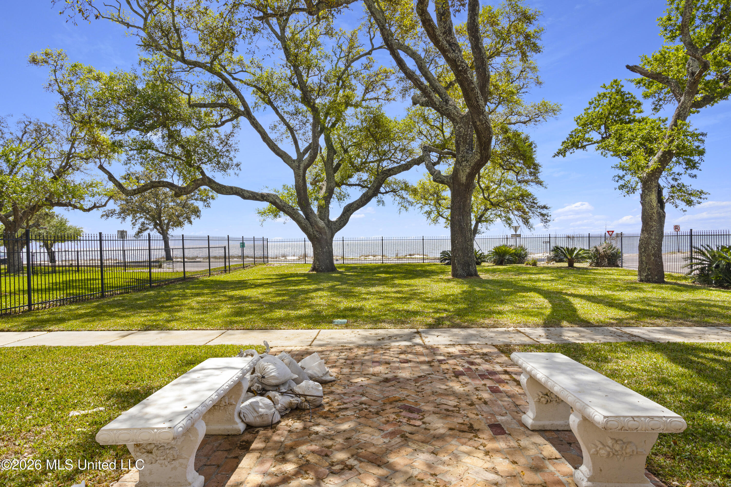 1100 E Beach Boulevard Property Photo 14