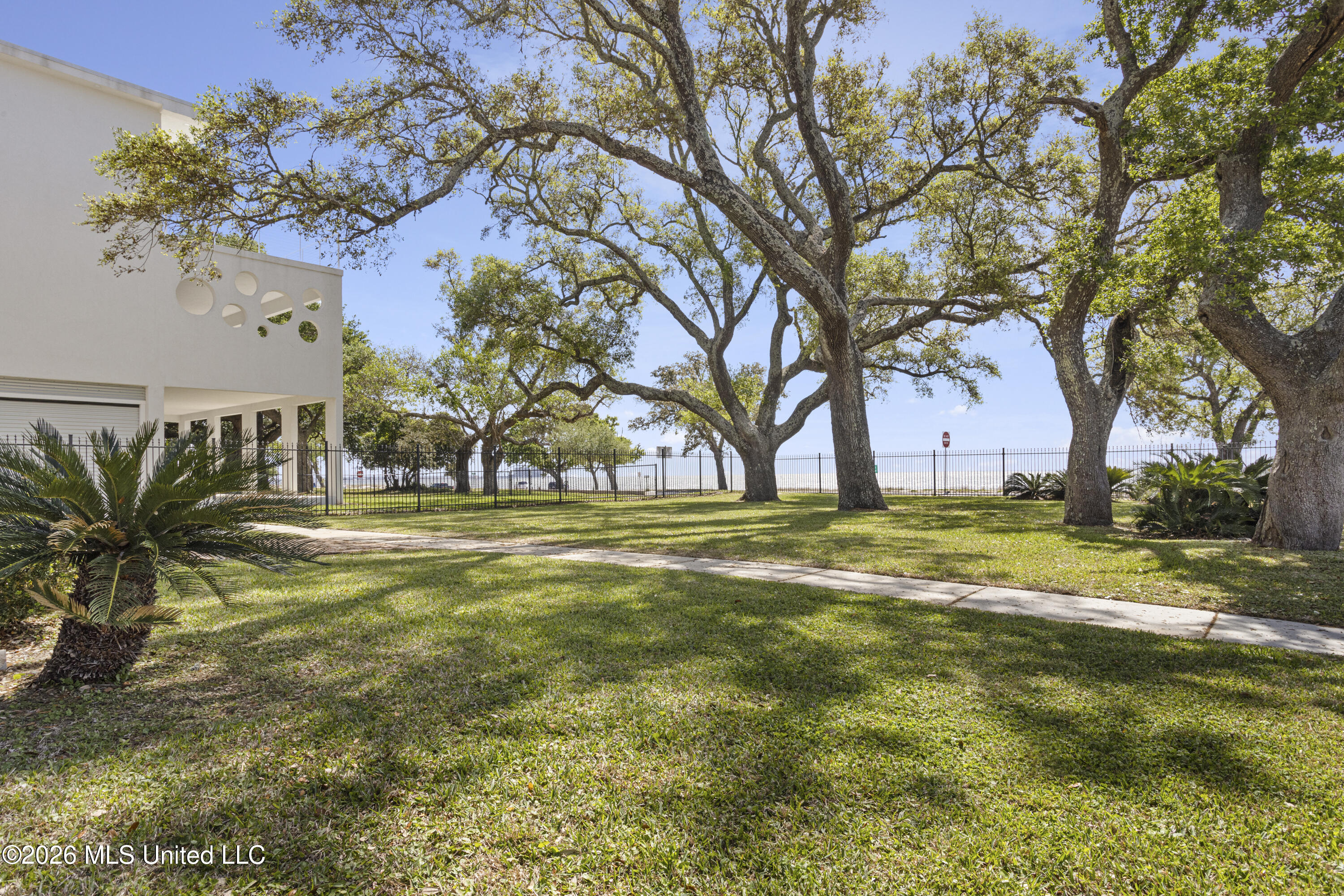 1100 E Beach Boulevard Property Photo 78