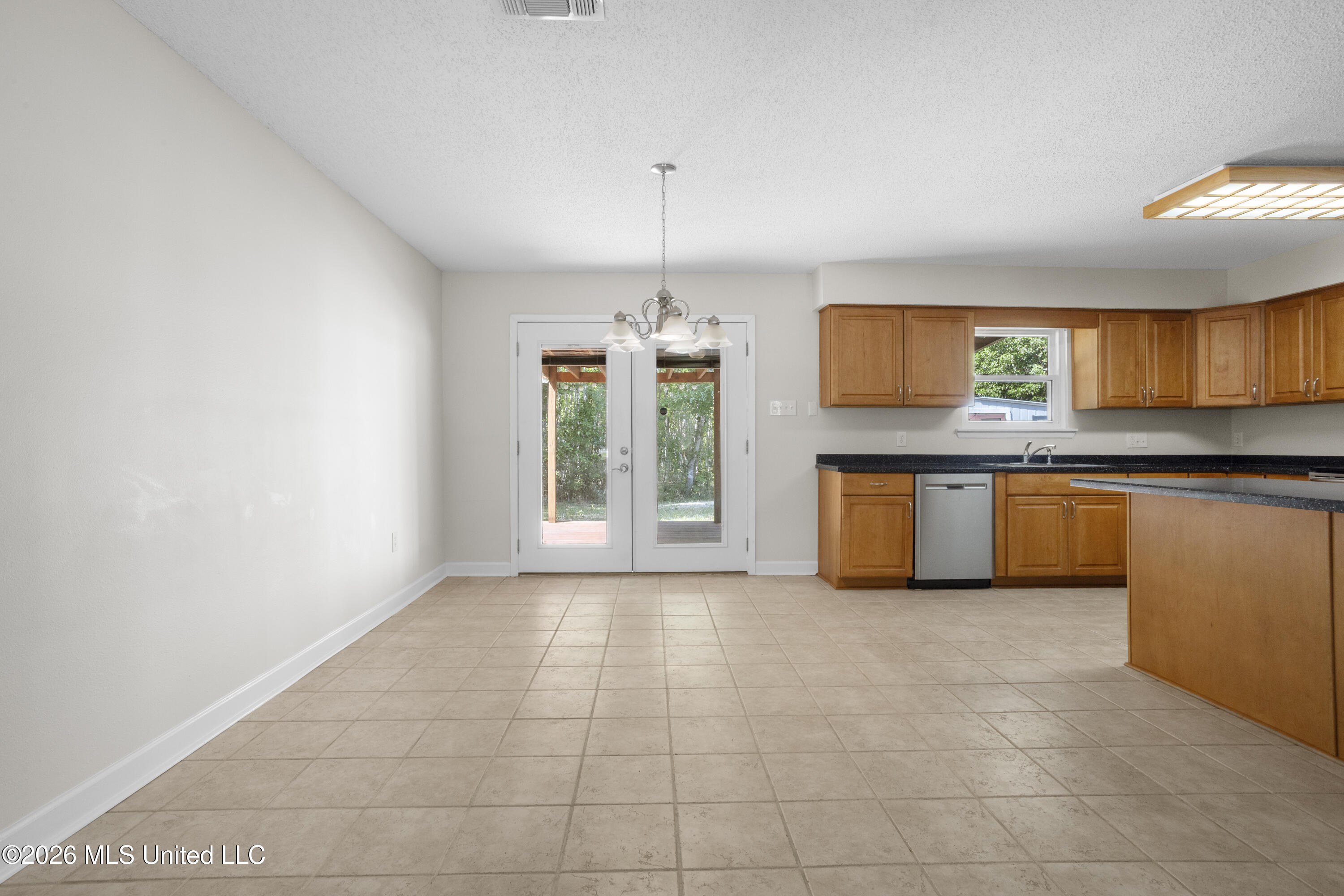 721 Nicholson Avenue Property Photo 11