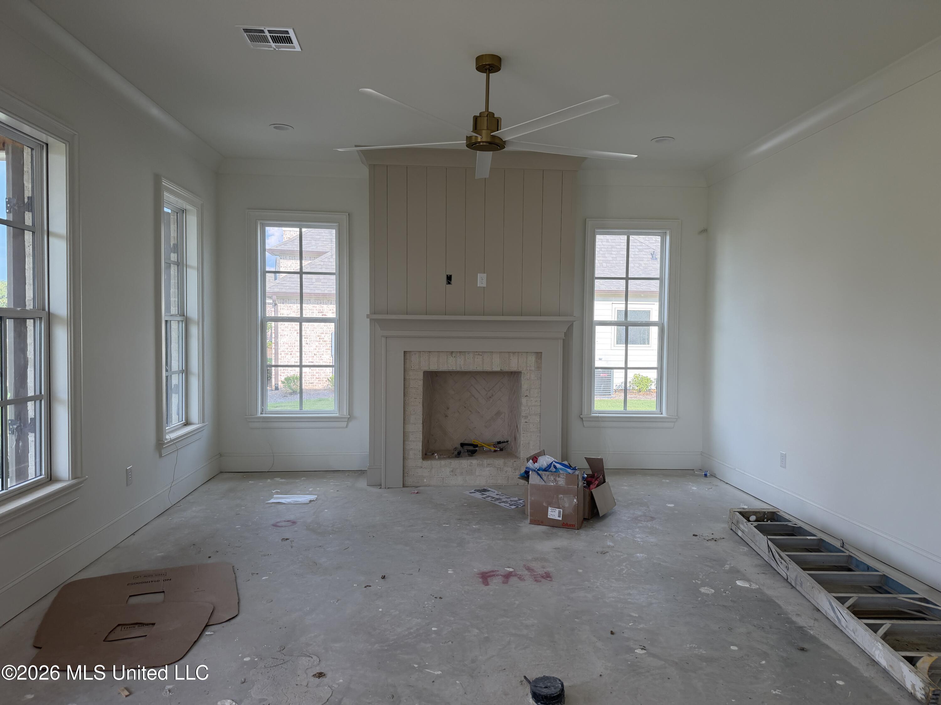 616 Big Valley Loop Property Photo 2