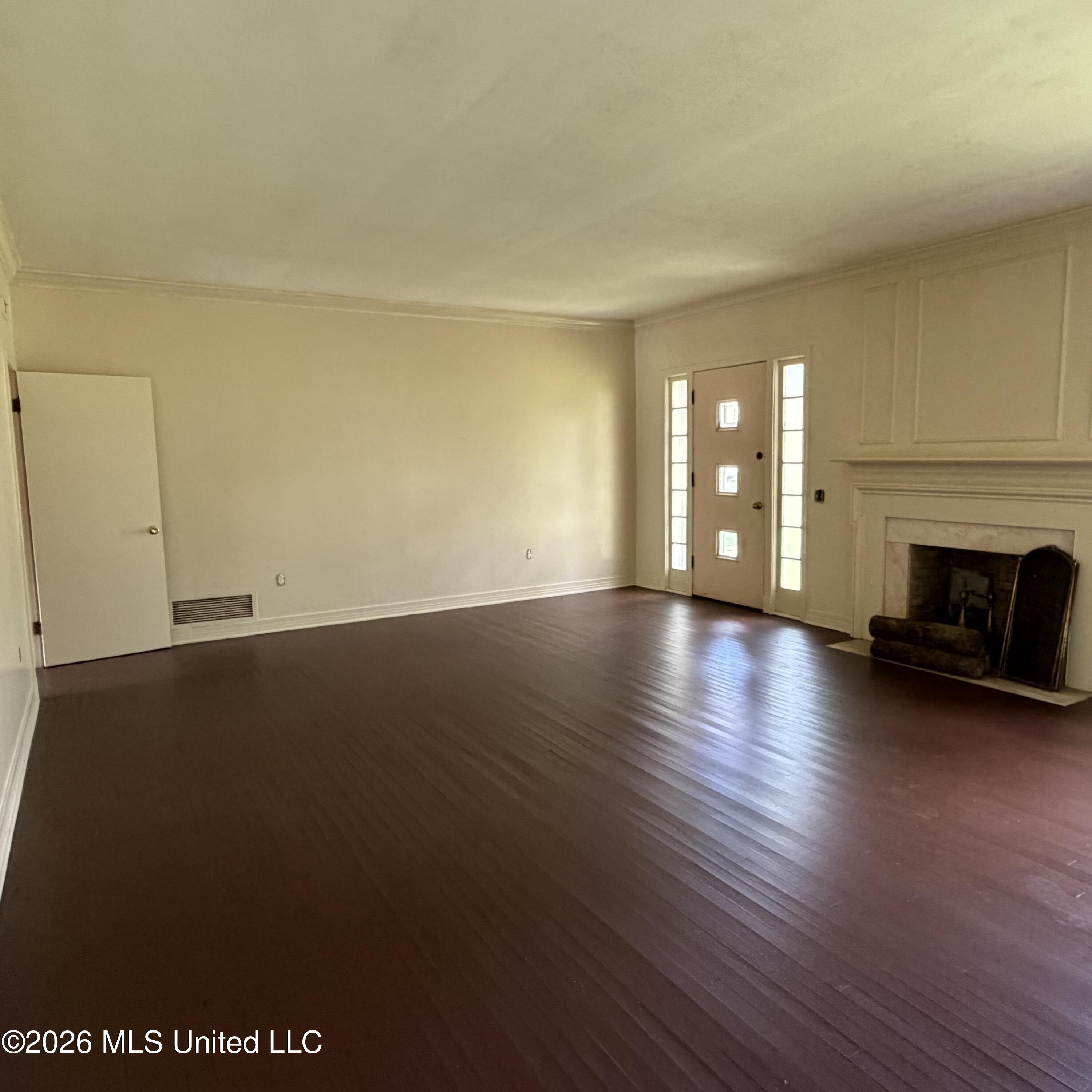 260 N Davis Street Property Photo 17