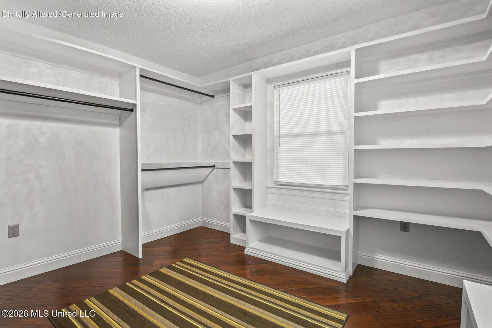 501 Forest Hill Drive Property Photo 4