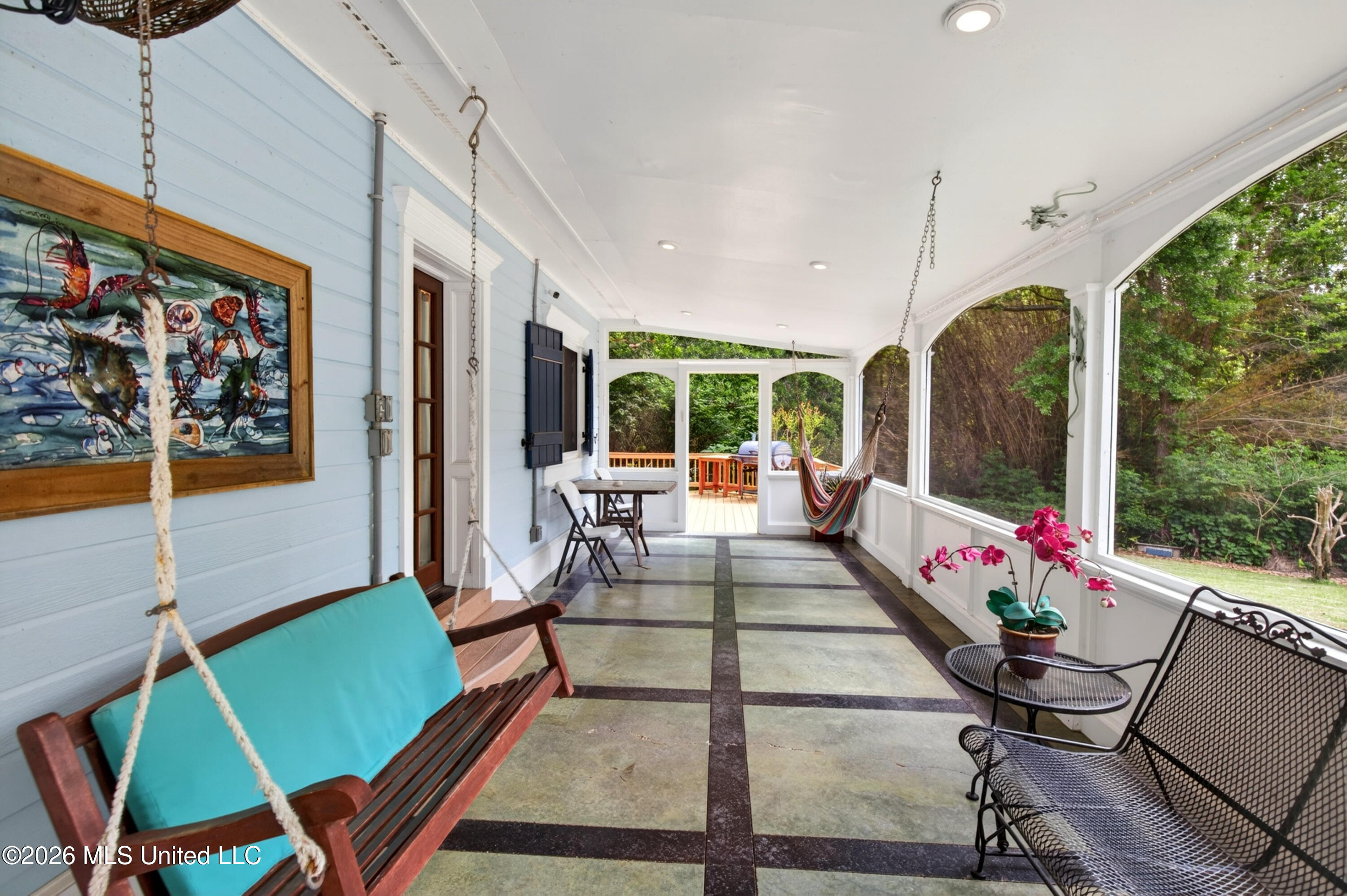 501 Forest Hill Drive Property Photo 16