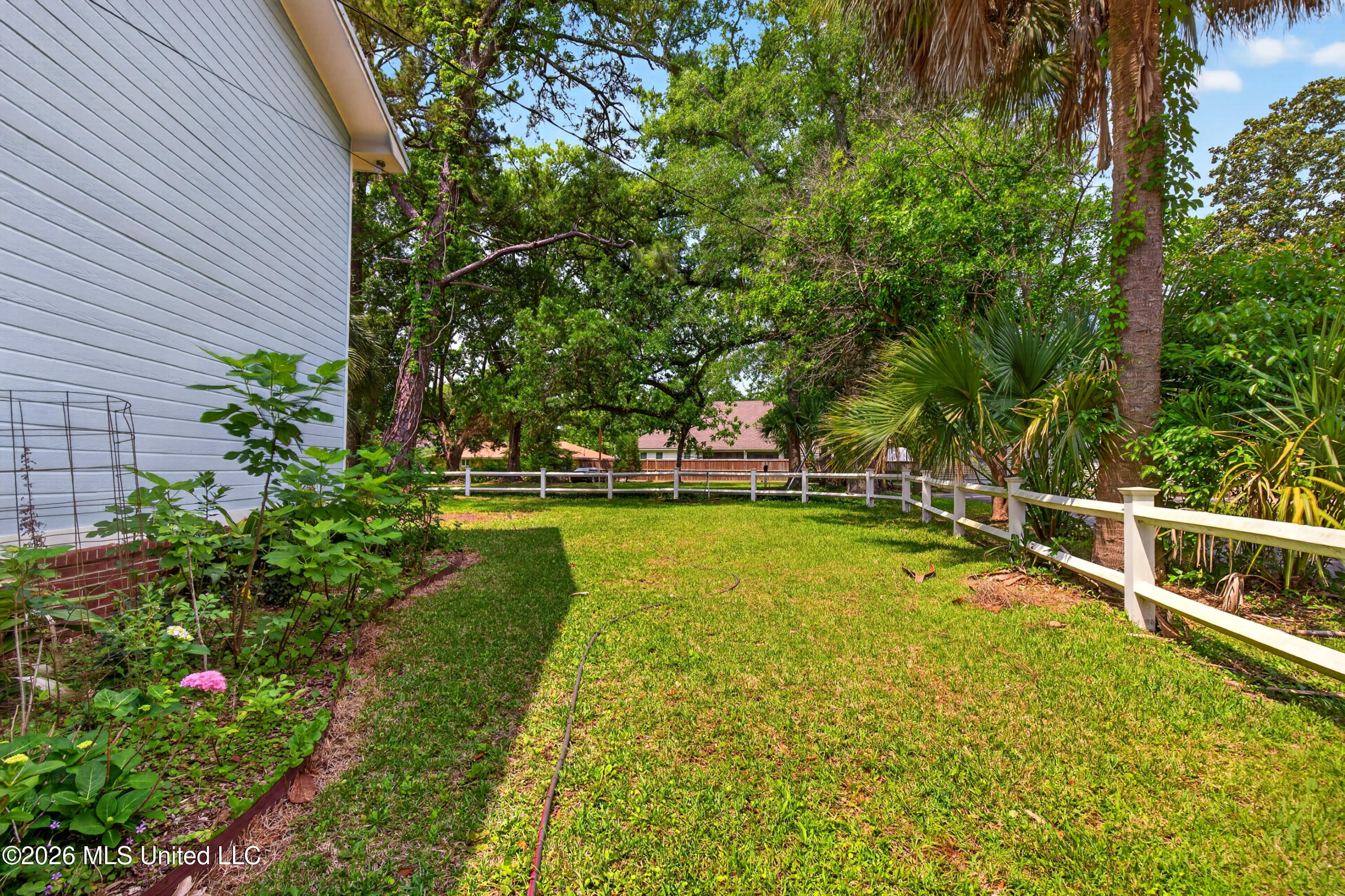 501 Forest Hill Drive Property Photo 41